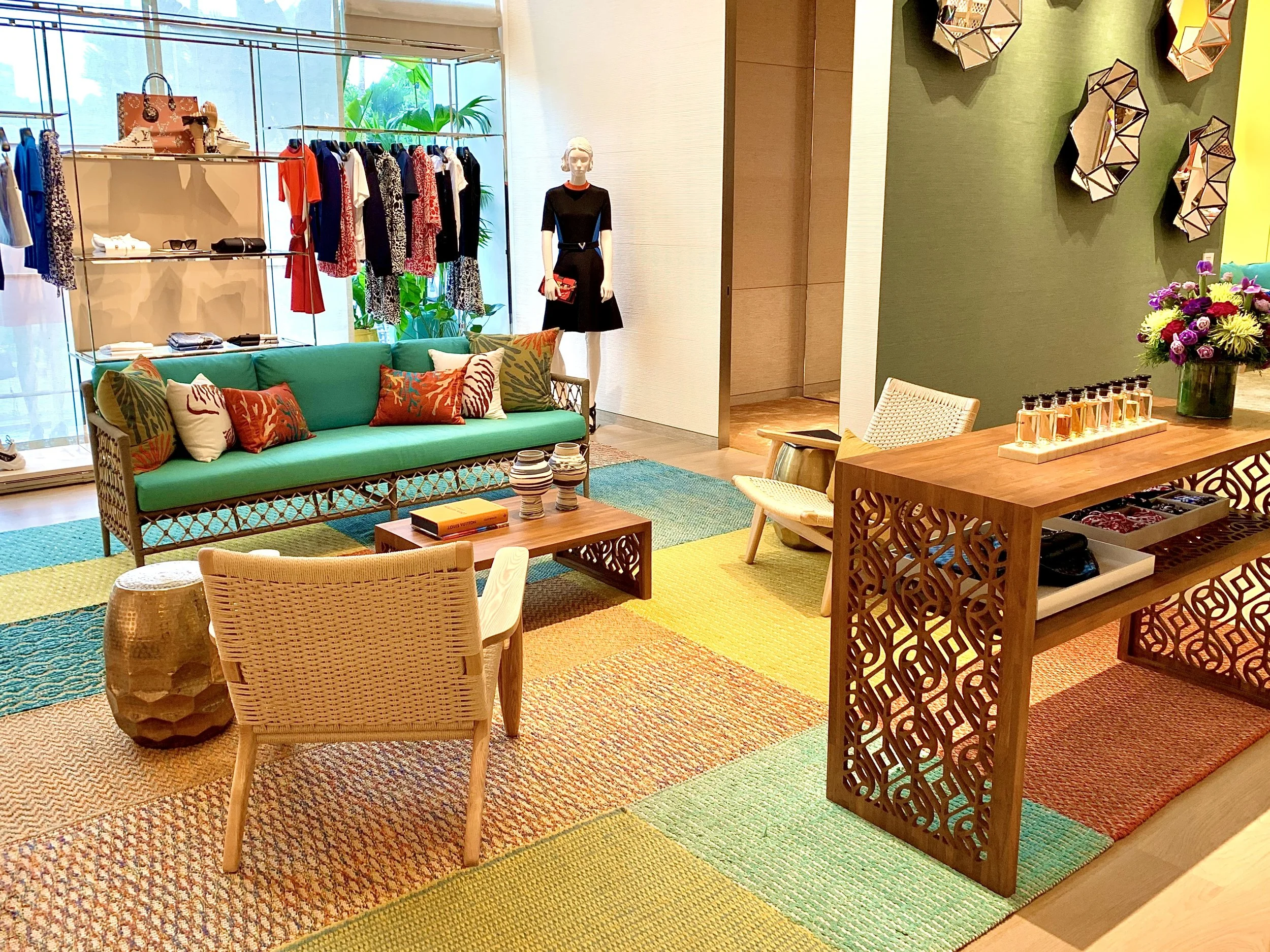 Photo 14-9-2562 BE 09 37 37.jpg