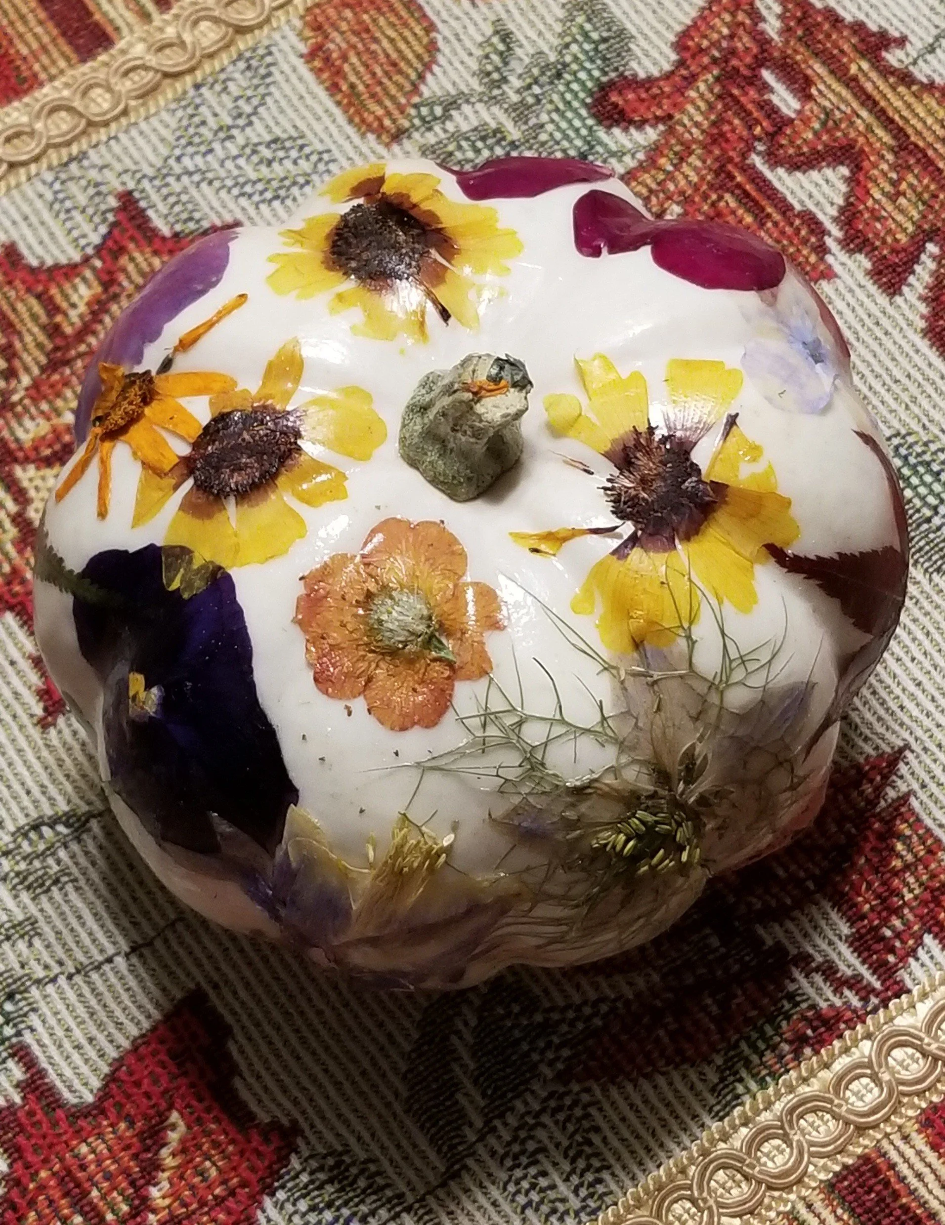 White Pumpkin.jpg