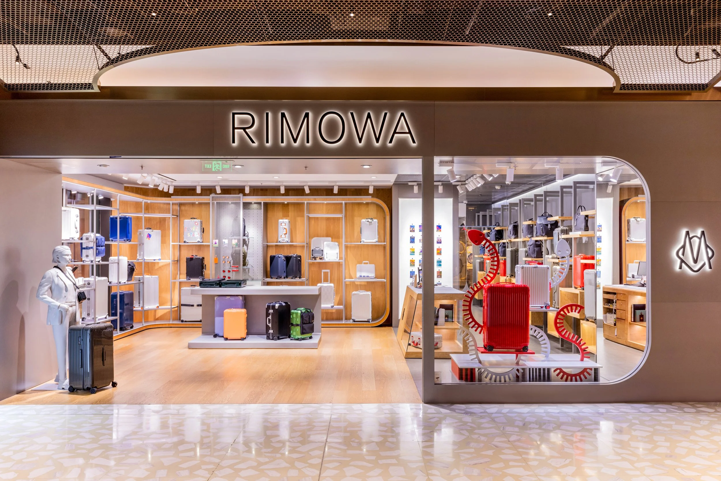 BLOOPBLOOP_RIMOWA_SNAKE_CH-10.jpg