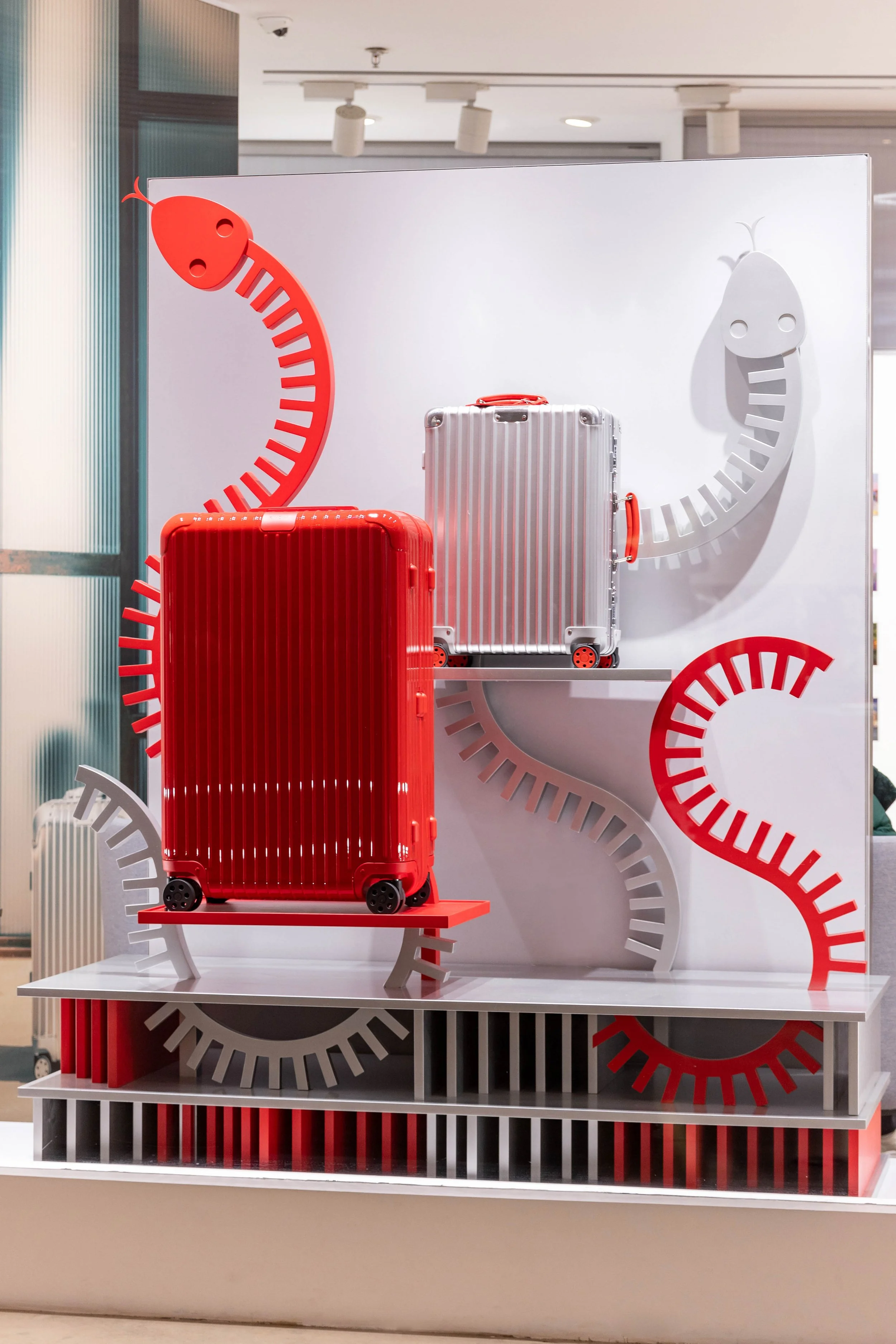 BLOOPBLOOP_RIMOWA_SNAKE_CH-8.jpg