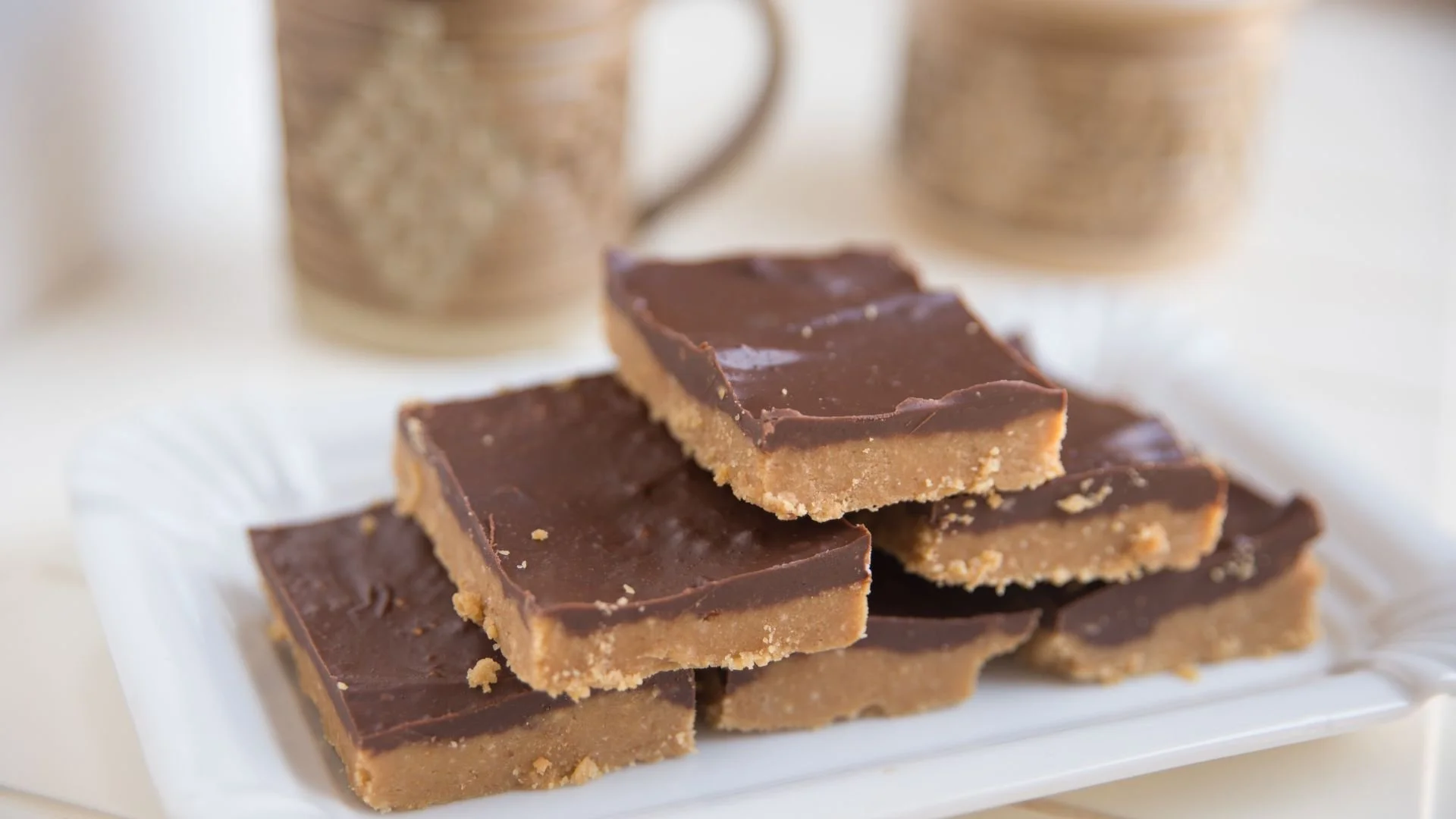 Mahj Munchies: Peanut Butter Bars