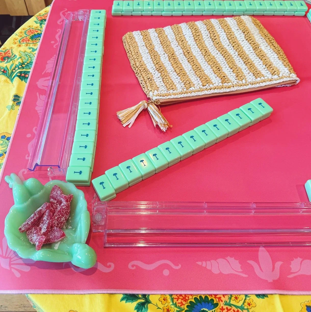 Island Border Mahjong Mat