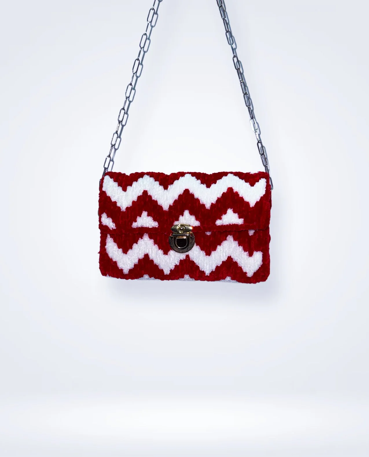 Cherry Wave Crochet Bag