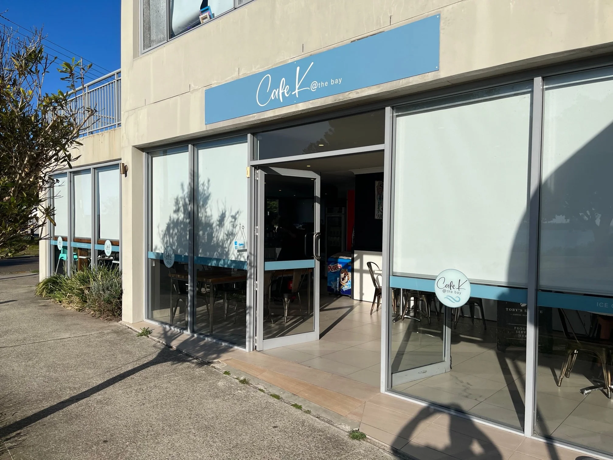 Thermal Sunscreen Roller Blinds (Outside View)  White or Silver on the outside to reflect heat and Black or Coloured on the inside to reduce glare. (Available in different colours)