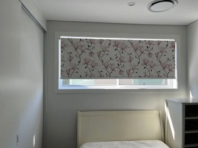 Roller Blind in Louvolite pattern fabric