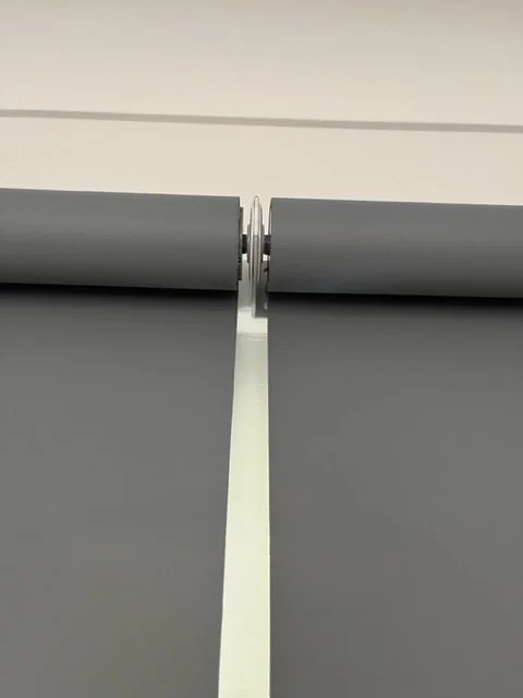 Butting Pin to Pin Bracket for Roller Blinds