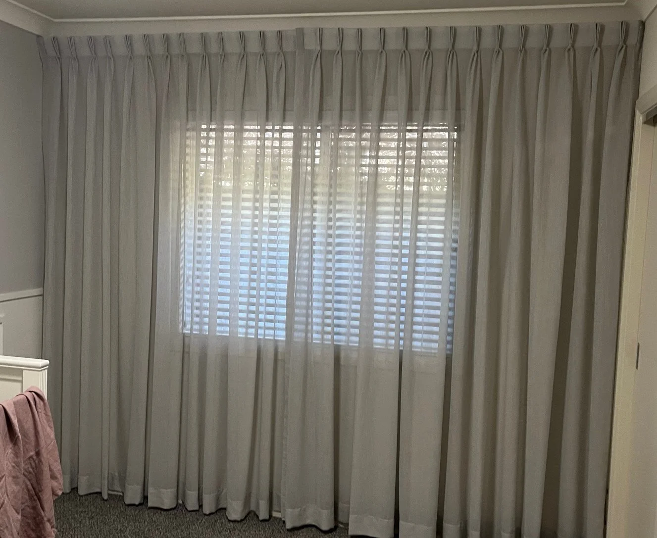 Pinch Pleat Curtain in Sheer Fabric