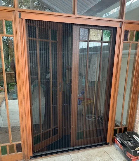 Zero Track Pleated Screen to avoid trip hazards