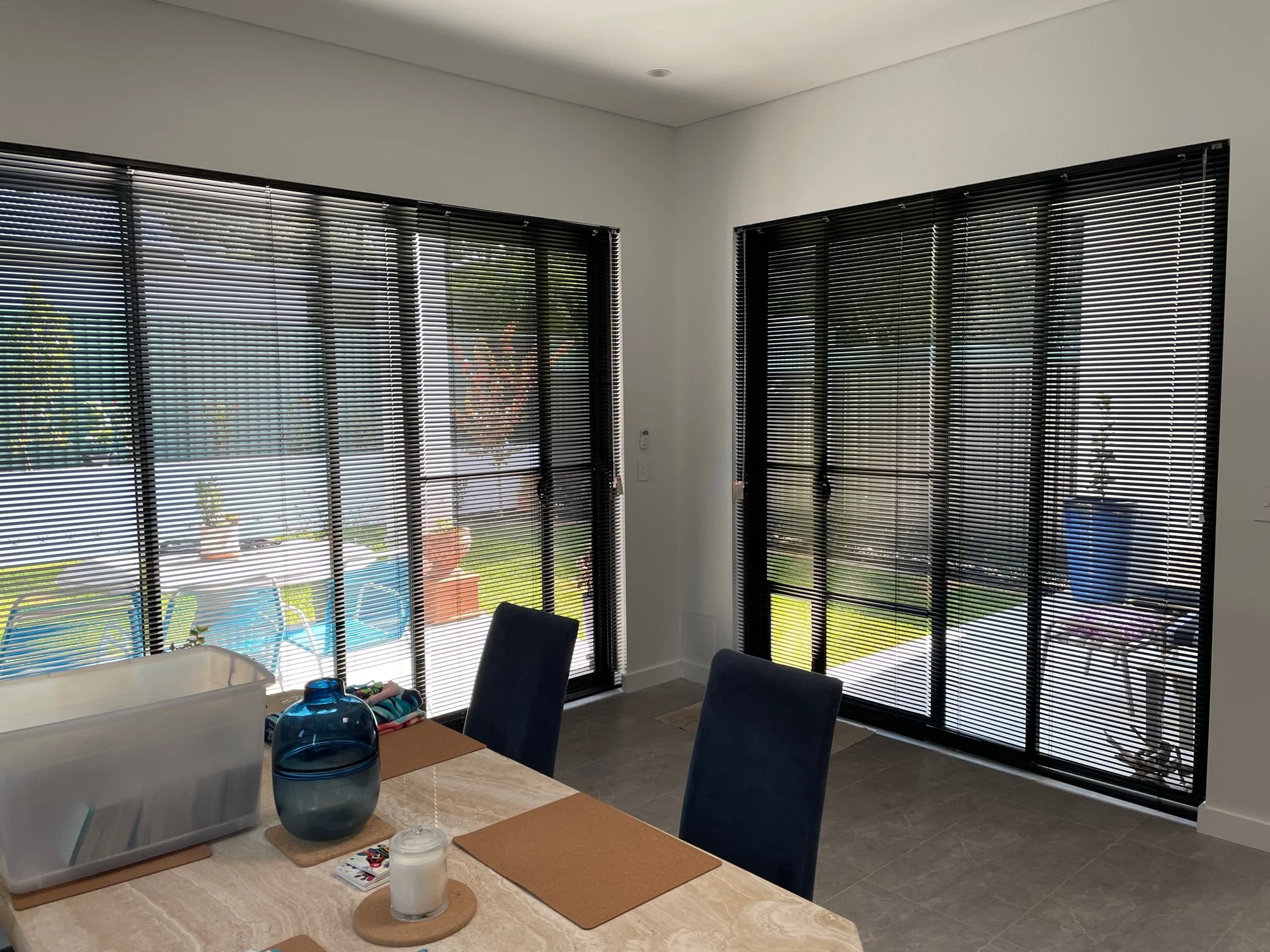 Black 25mm Aluminium Venetians