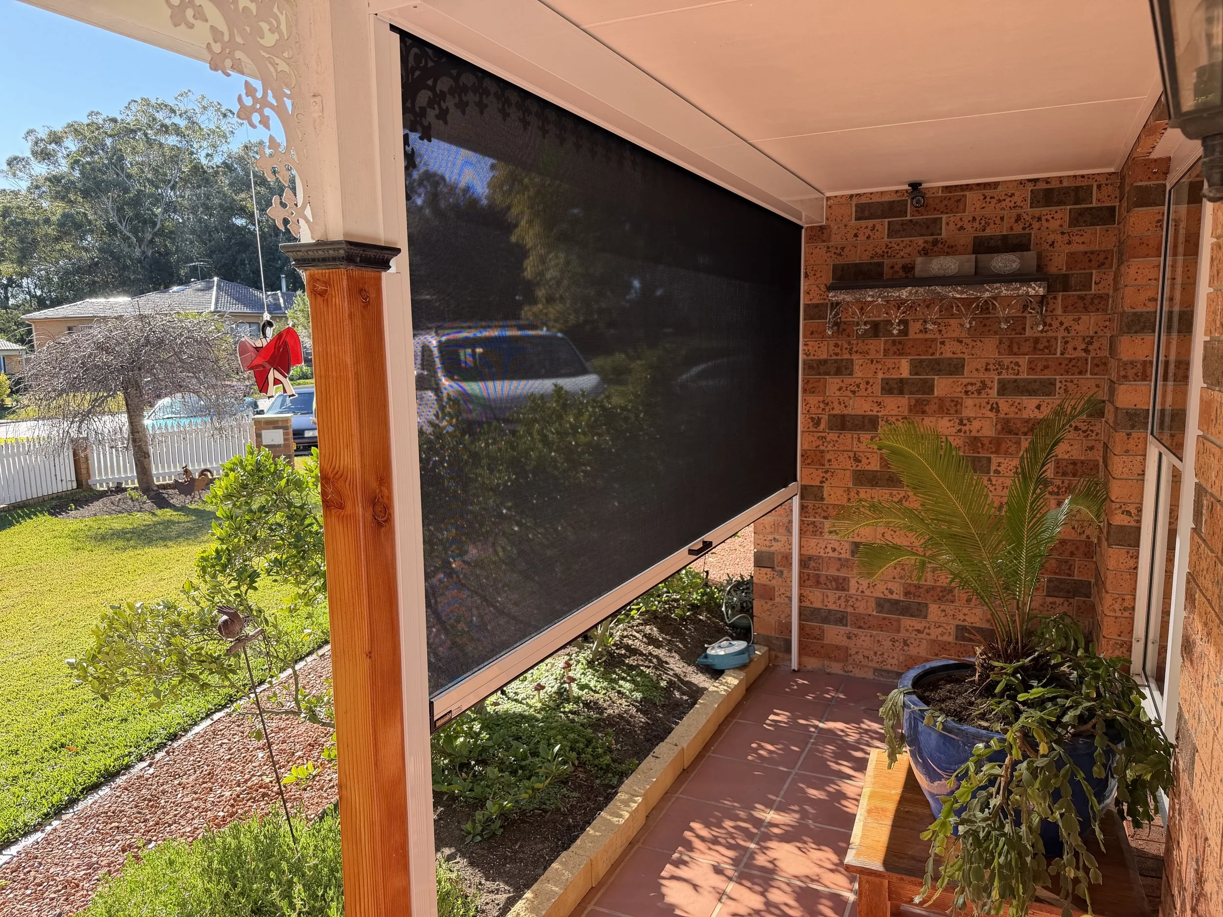 Zipscreen Awning (Inside View) with Outlook Mode 95 Blackstone fabric