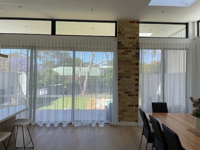 Sheer S-Wave Curtain with series 2600 track below highlight window