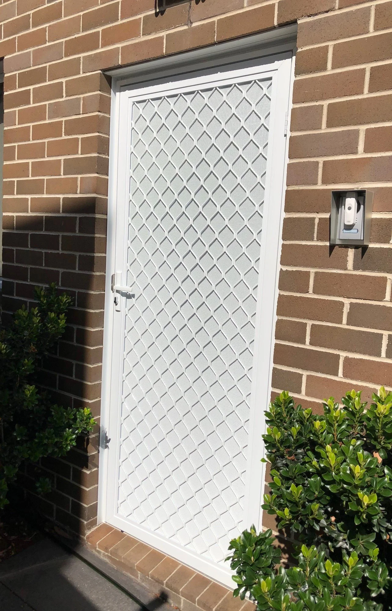 White Diamond Grille Door with DVA mesh