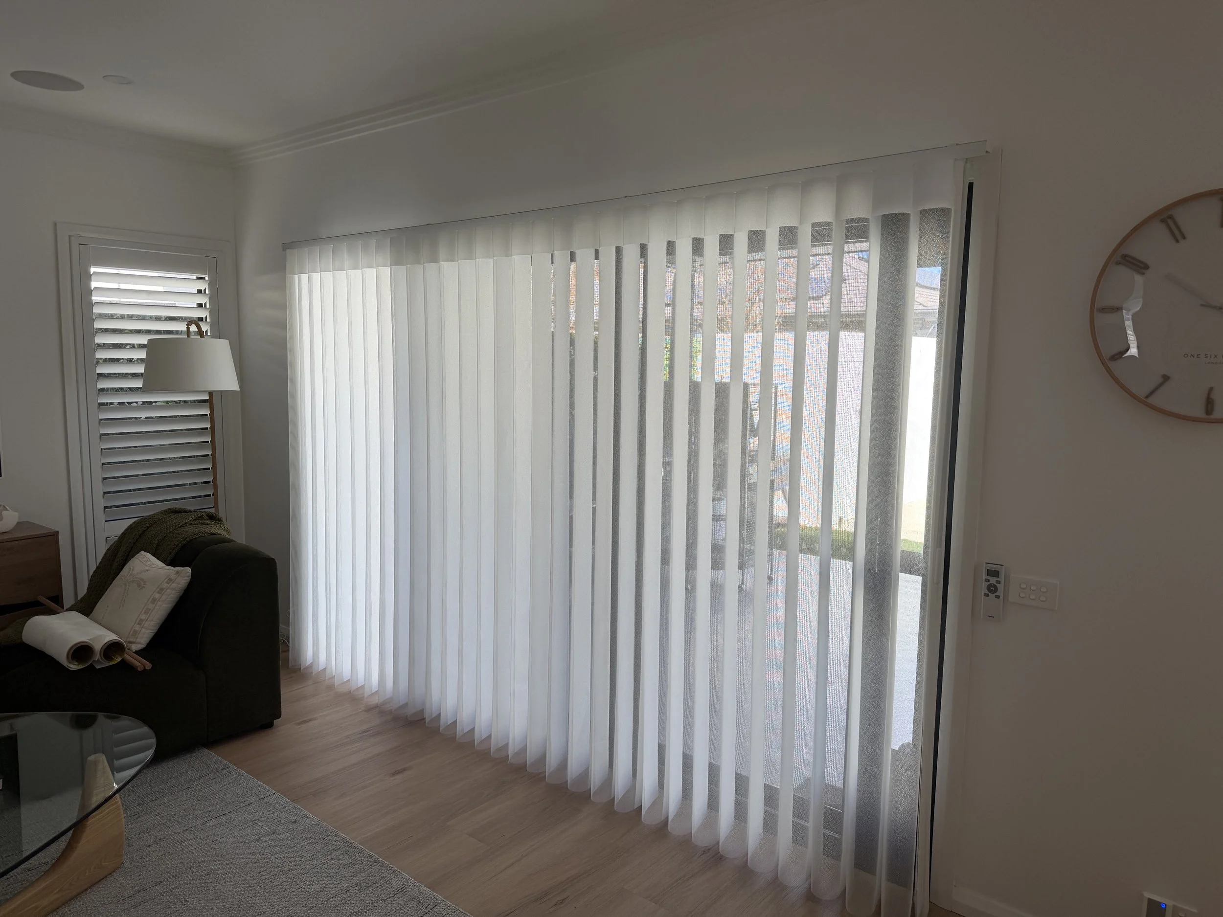 Vertishade Blind in Gledswood Hills family room