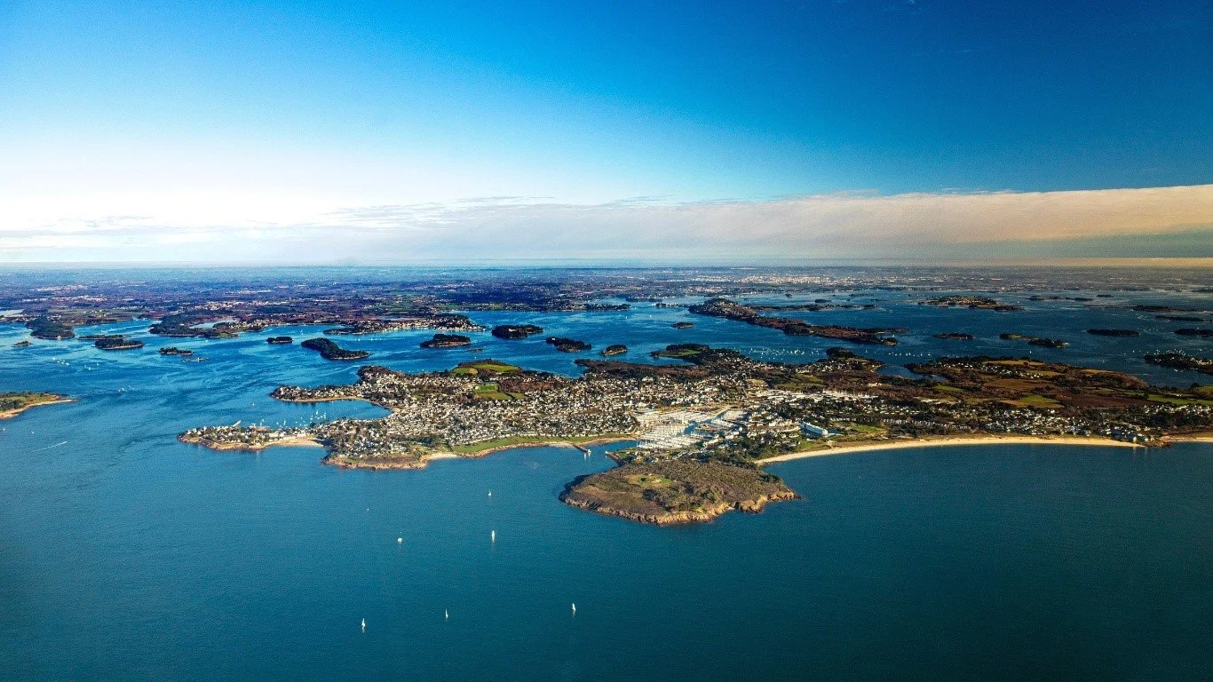 Vue aérienne de la presqu'île de Rhuys