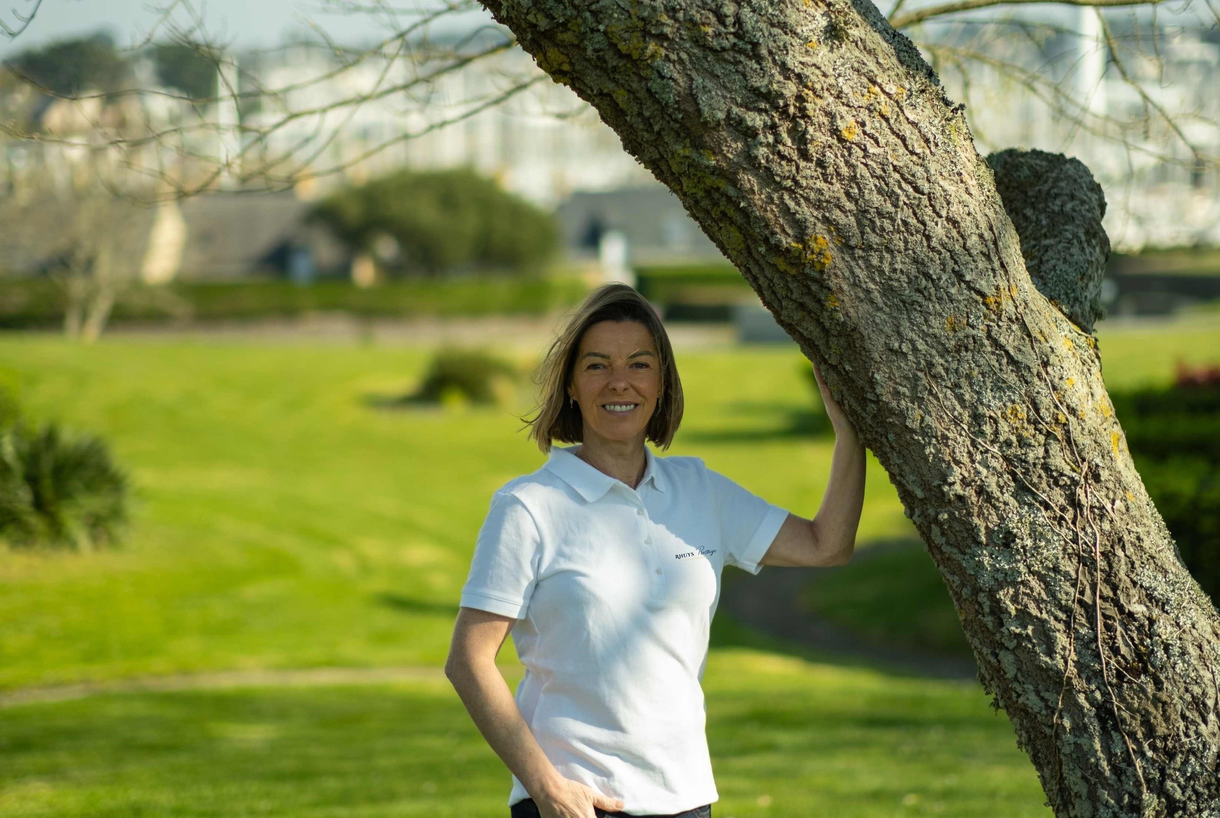 Valérie Gauville, fondatrice de Rhuys Prestige, intervenant sur Arzon, Port Navalo, Sarzeau, le port du Crouesty, Saint Gildas de Rhuys, Le Tour du Parc