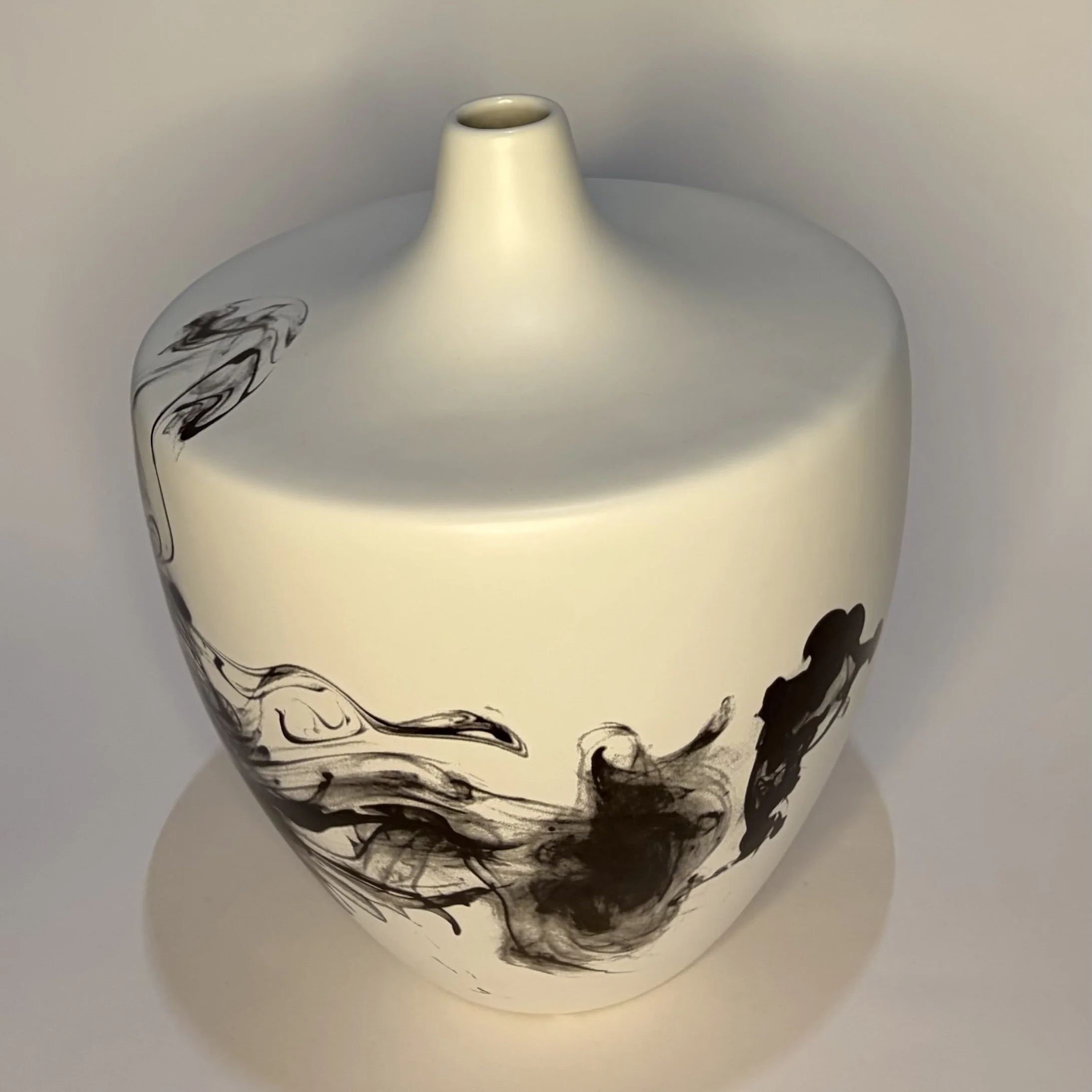 101-Vase of Air - Med.jpg