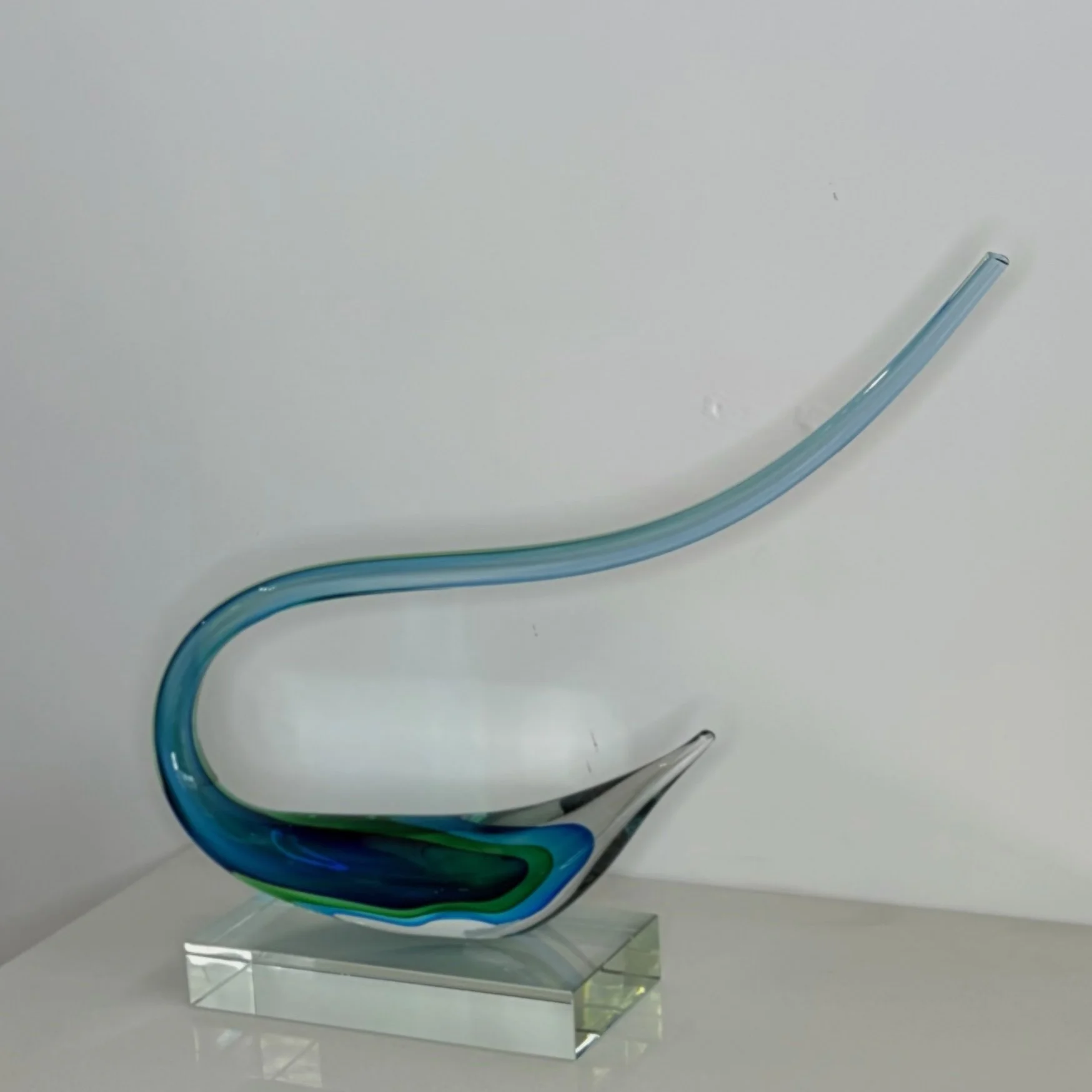 041-blue swish.jpeg