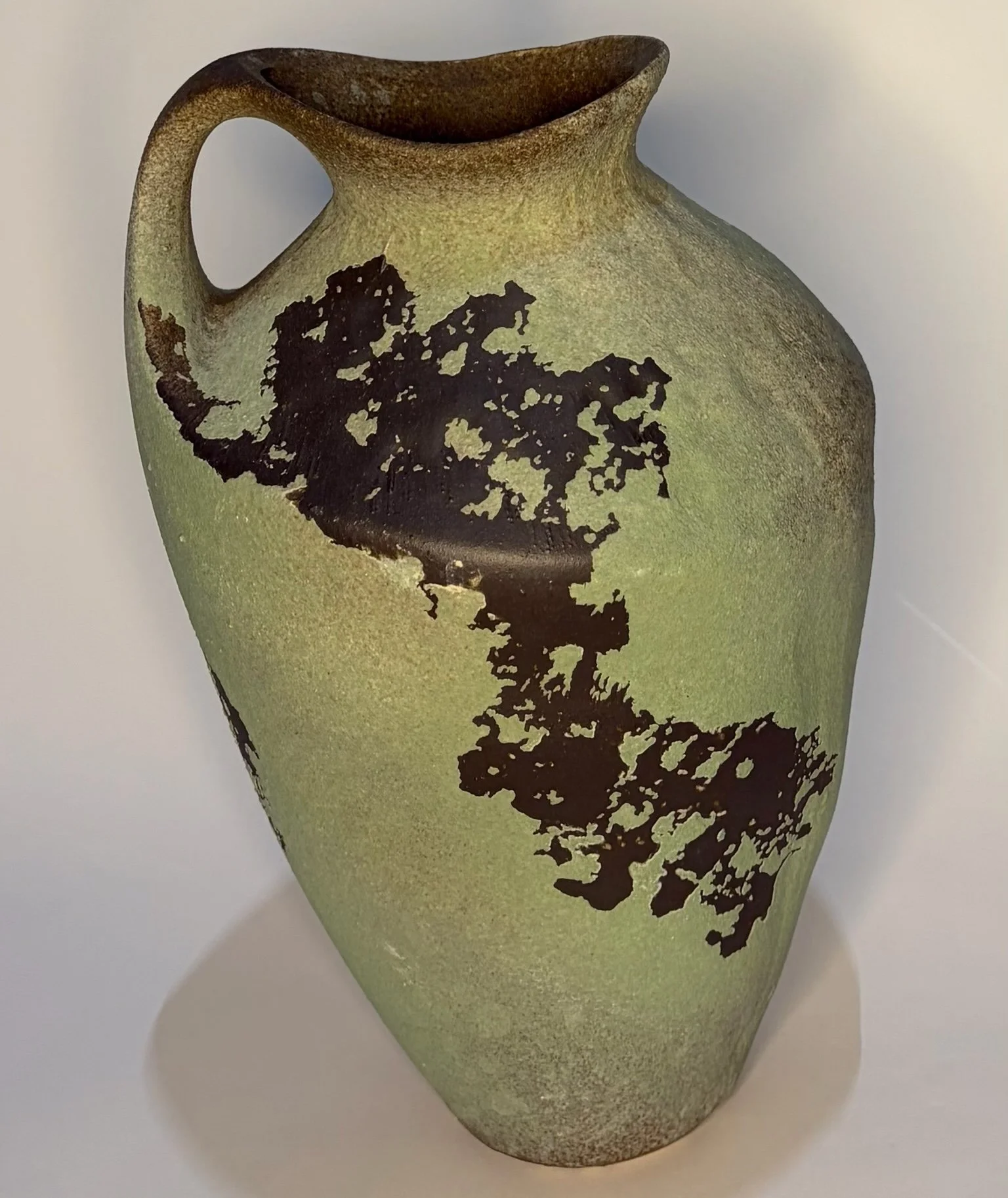 116-green water jug.jpeg