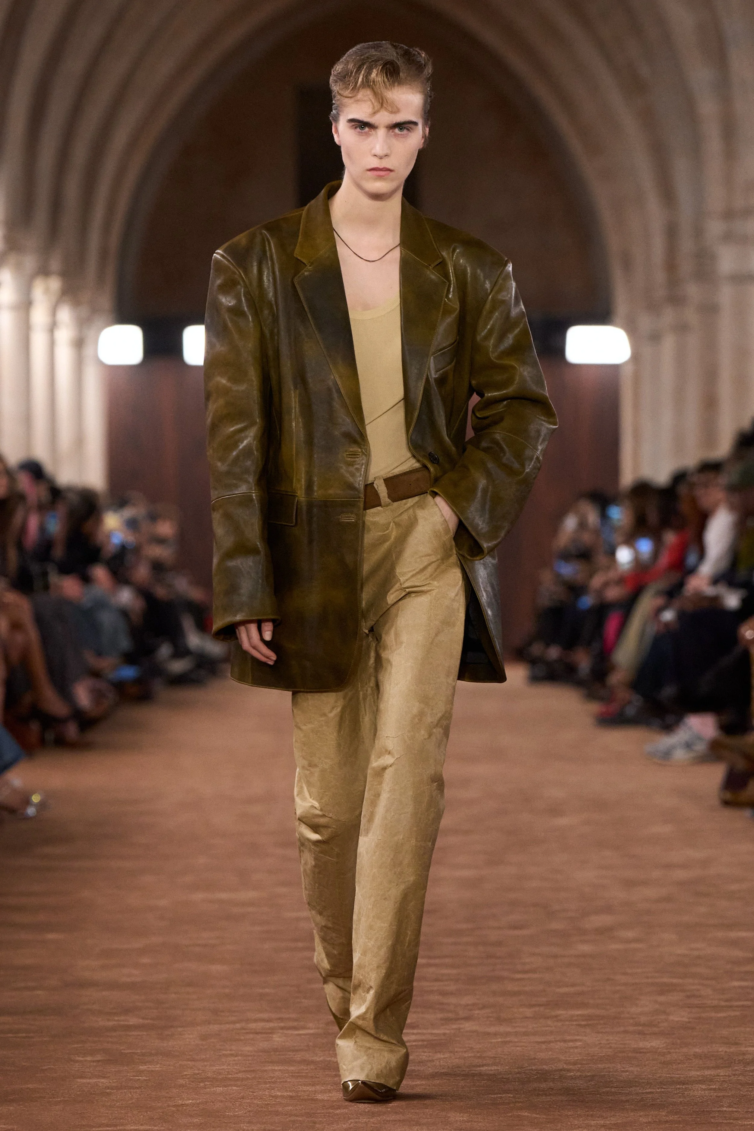 Acne Studios Spring 2026- Ready To Wear (opened)