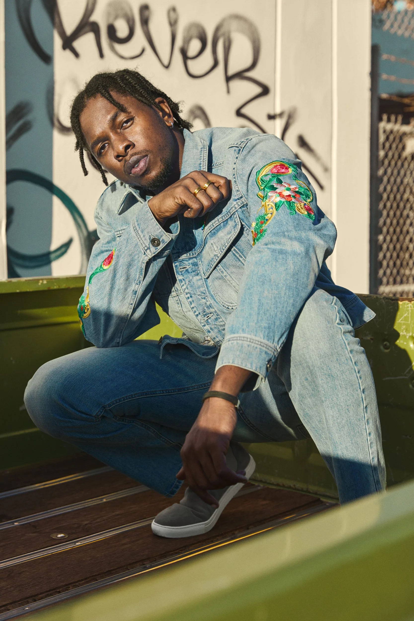 FV MAGAZONE RUNTOWN 9.jpg