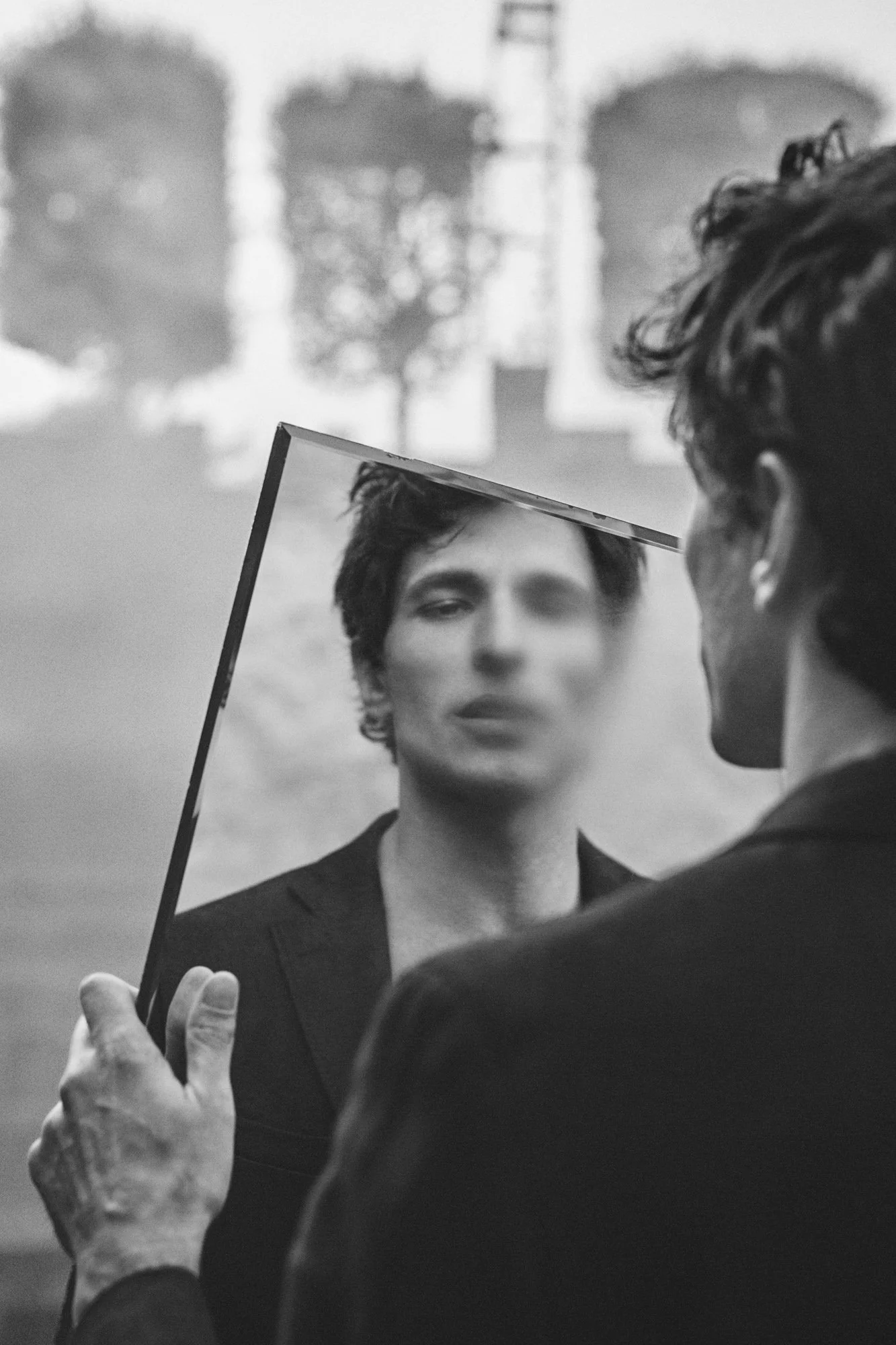 HUNTER & GATTI ANDRES VELENCOSO 8.jpg