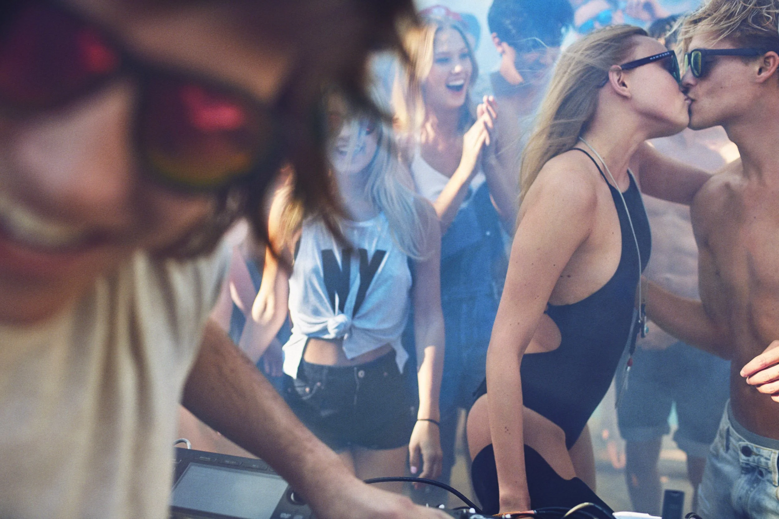HAWKERS PULL & BEAR RETOUCH CAMPAIGN 3.jpg