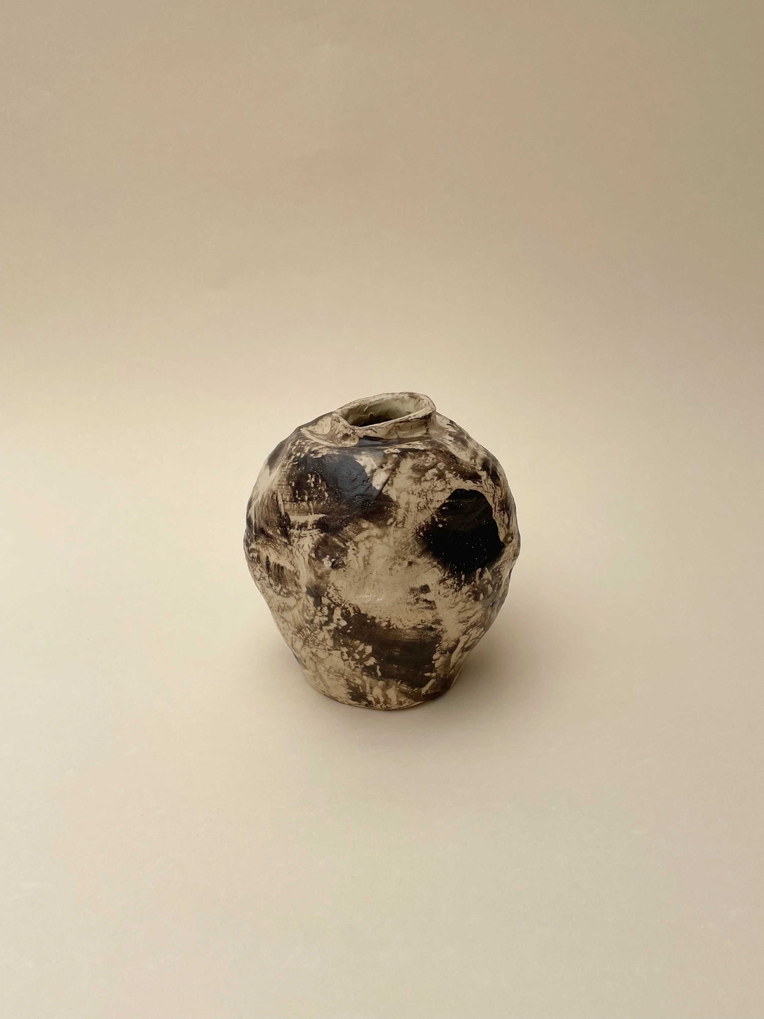 BURNED VASE N.1