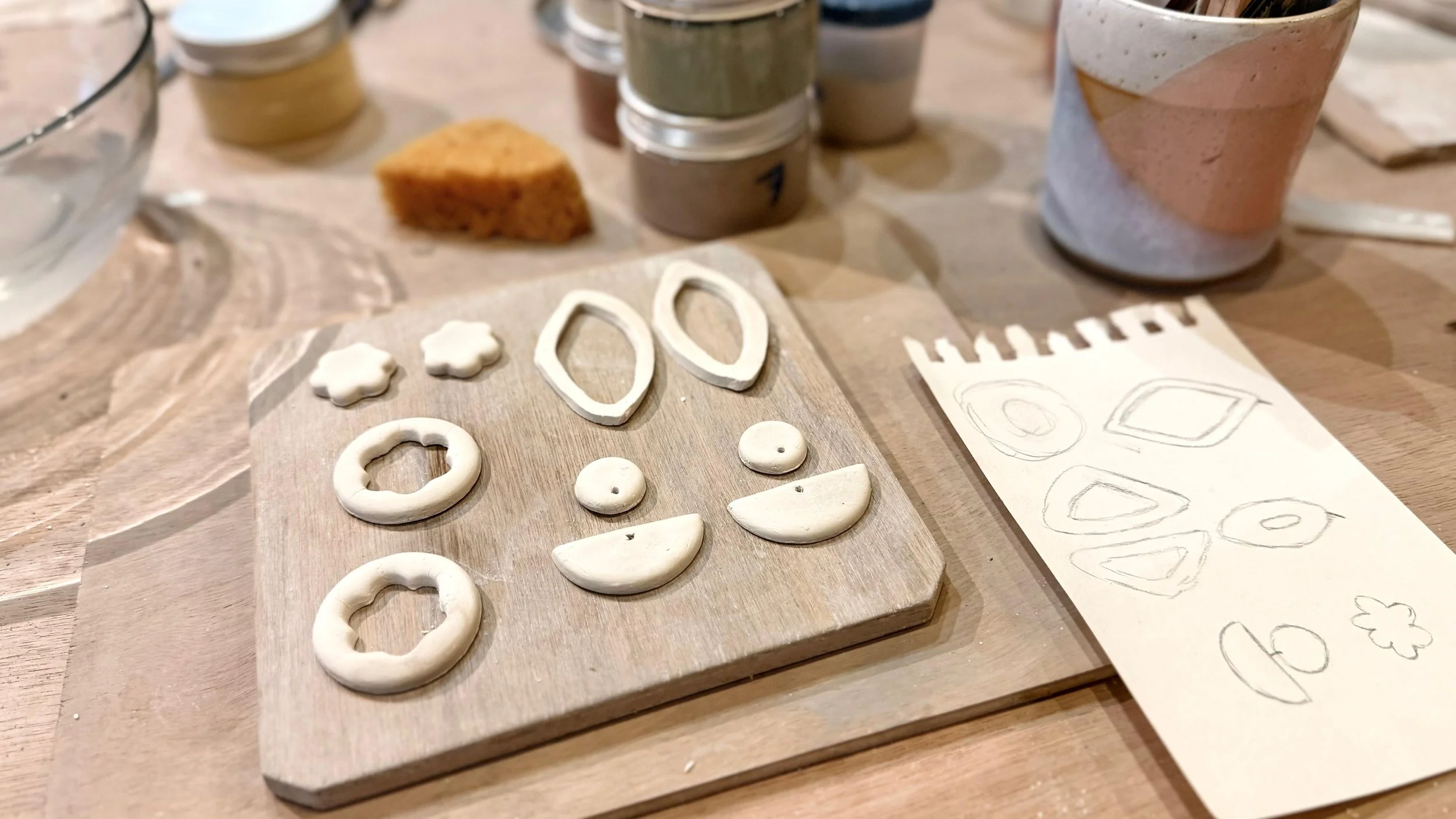 CREEZ VOS BOUCLES D'OREILLES EN CERAMIQUE