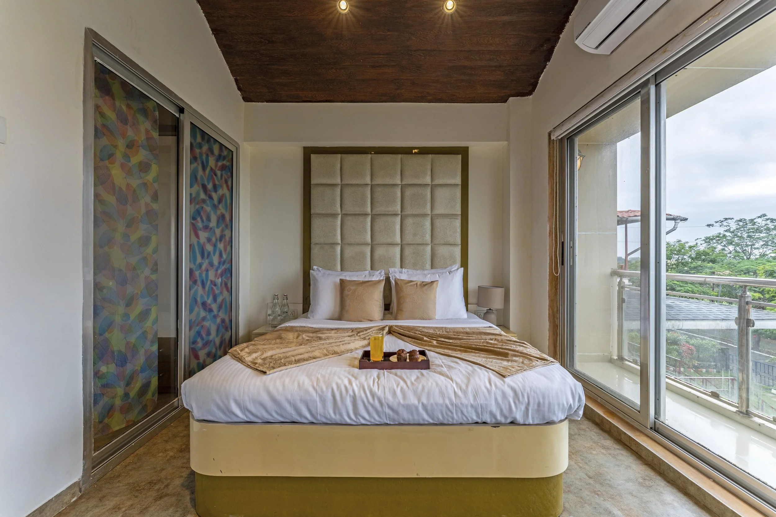 OMI08665-HDR.jpg
