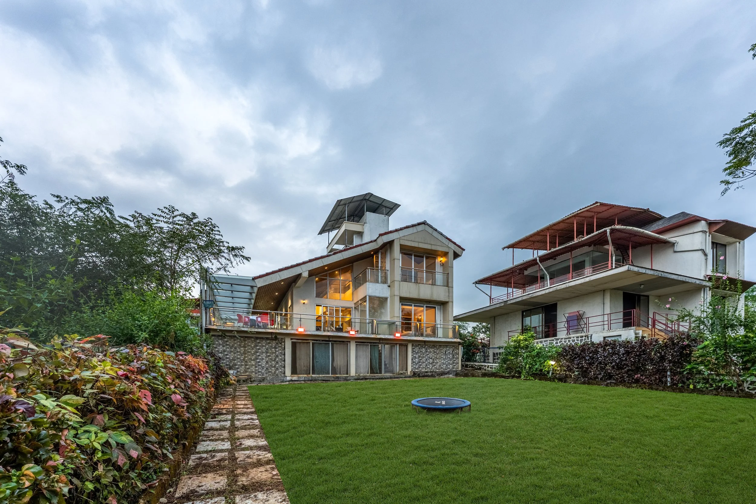OMI08885-HDR.jpg
