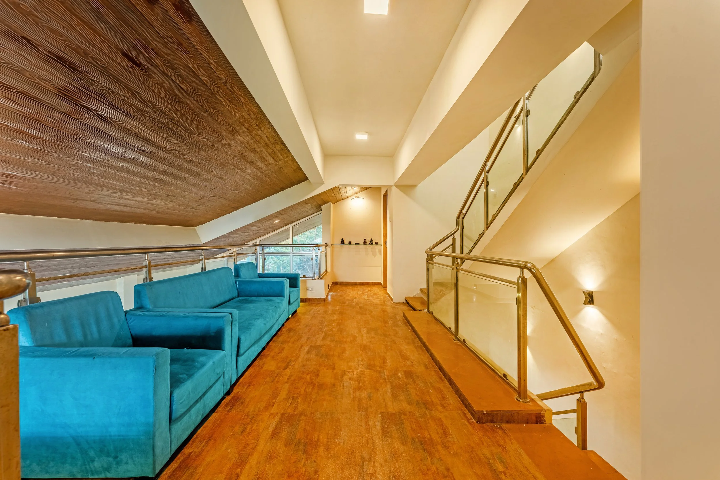 OMI08820-HDR.jpg