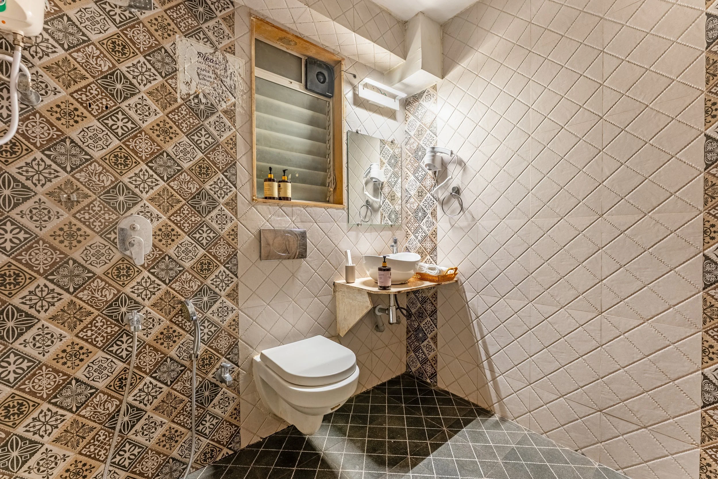 OMI09140-HDR.jpg