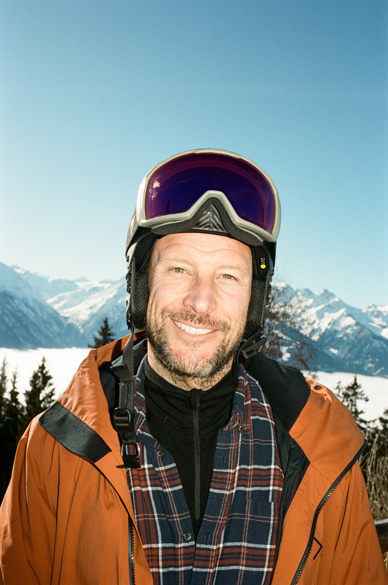 AKSEL LUND SVINDAL