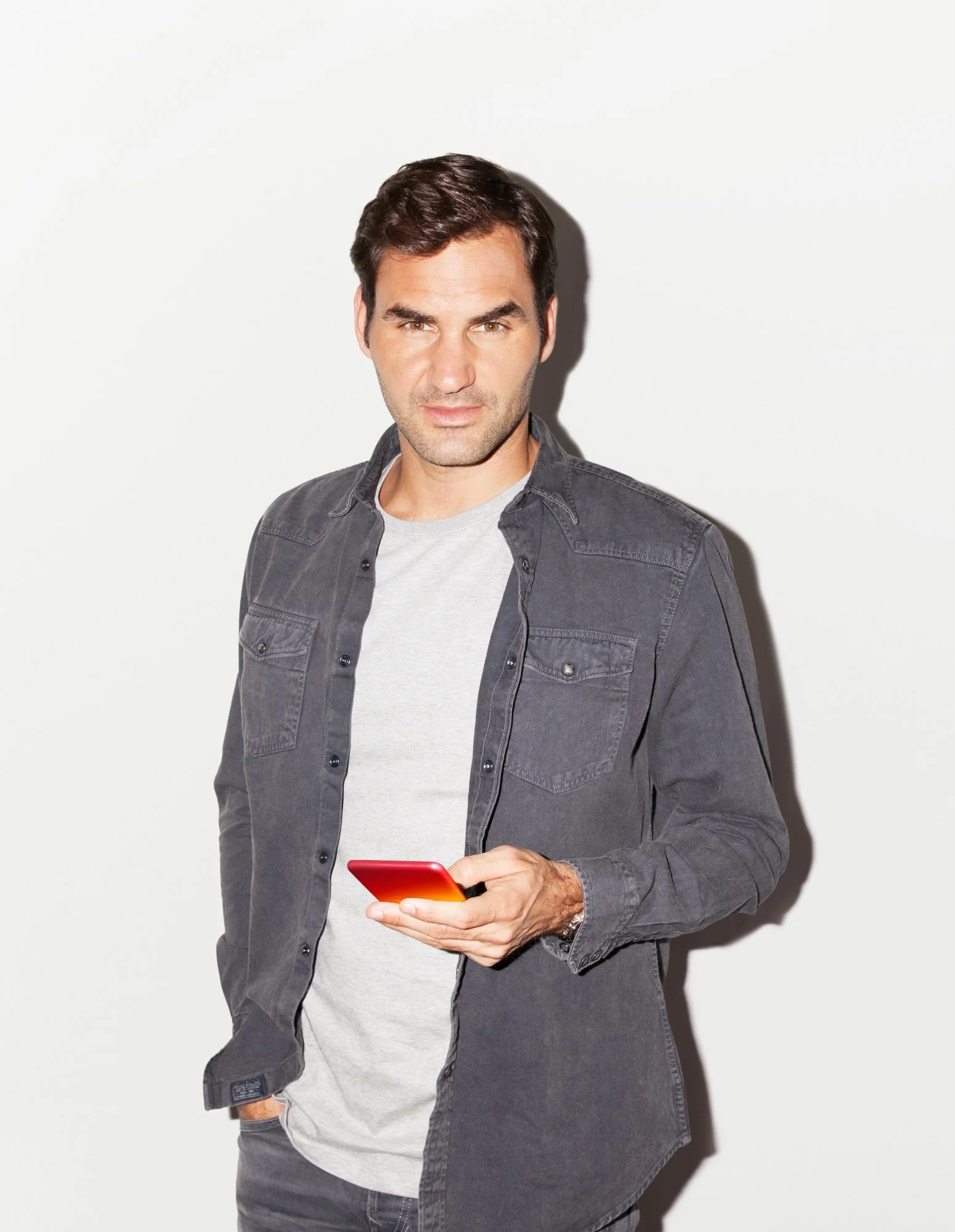 ROGER FEDERER 
FOR SUNRISE.CH 