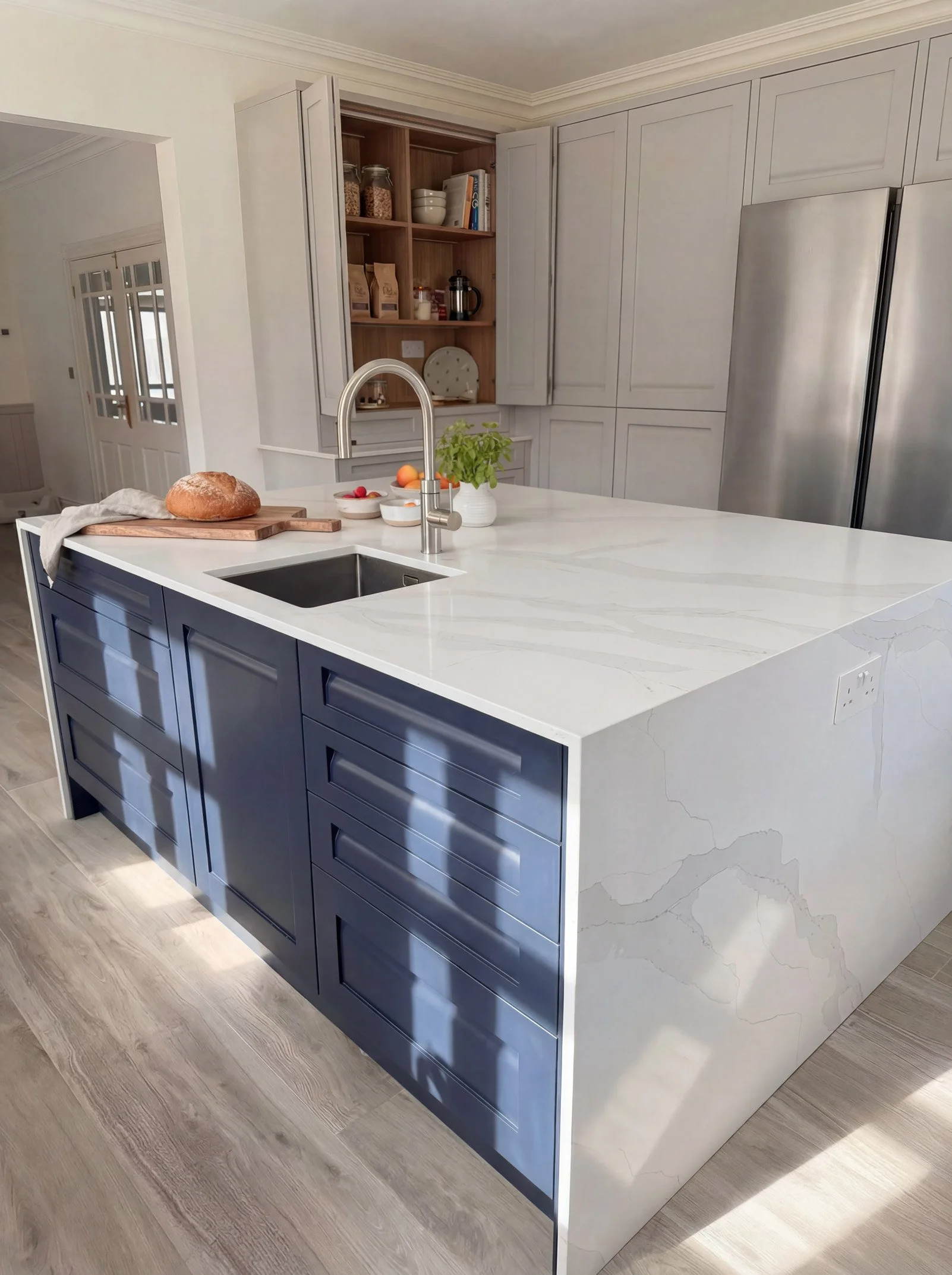 modern-light-grey-shaker-kitchen-island-calacatta-marble-7.jpg