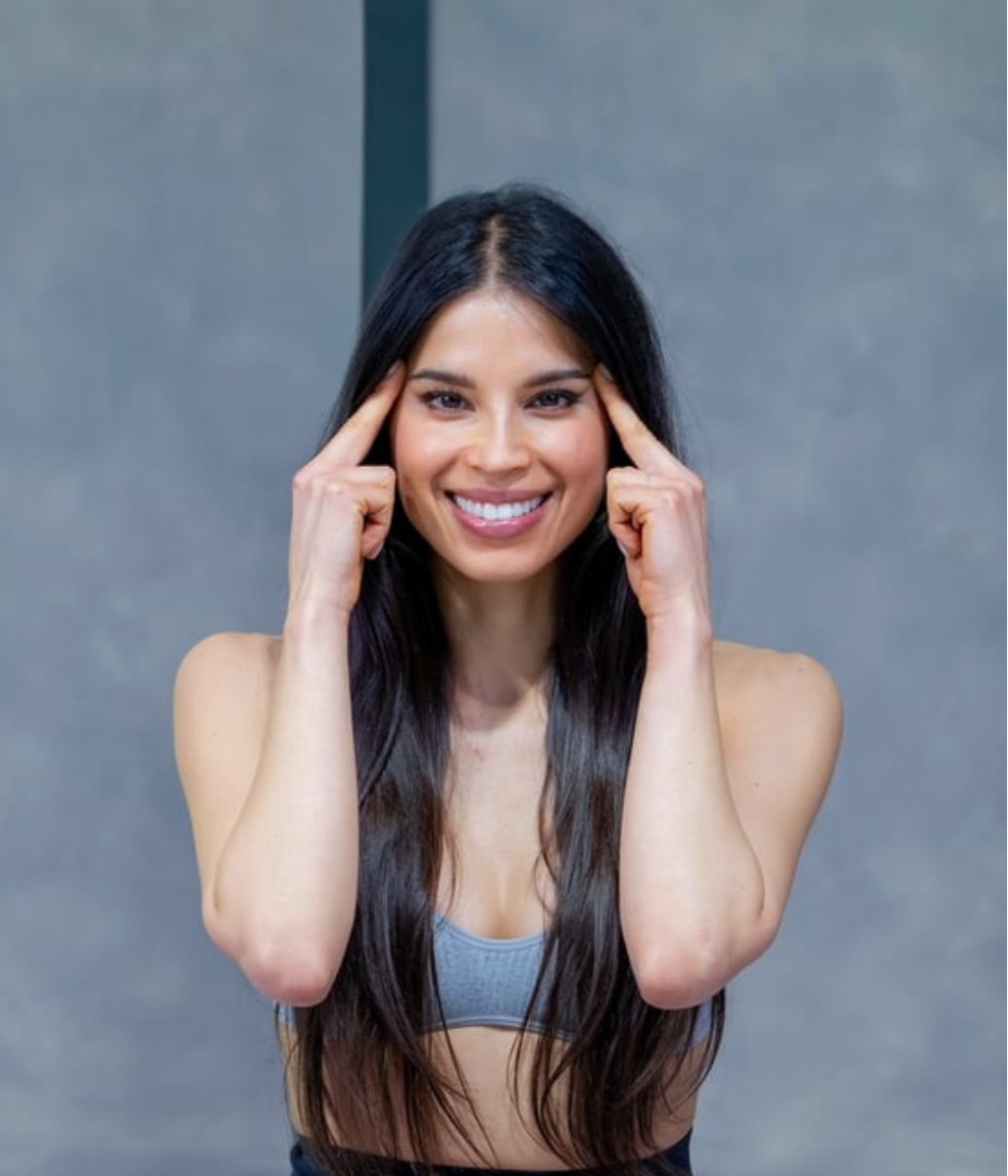 Bespoke facial longevity and Face Yoga experiences for luxury hotels, spas and wellness brands