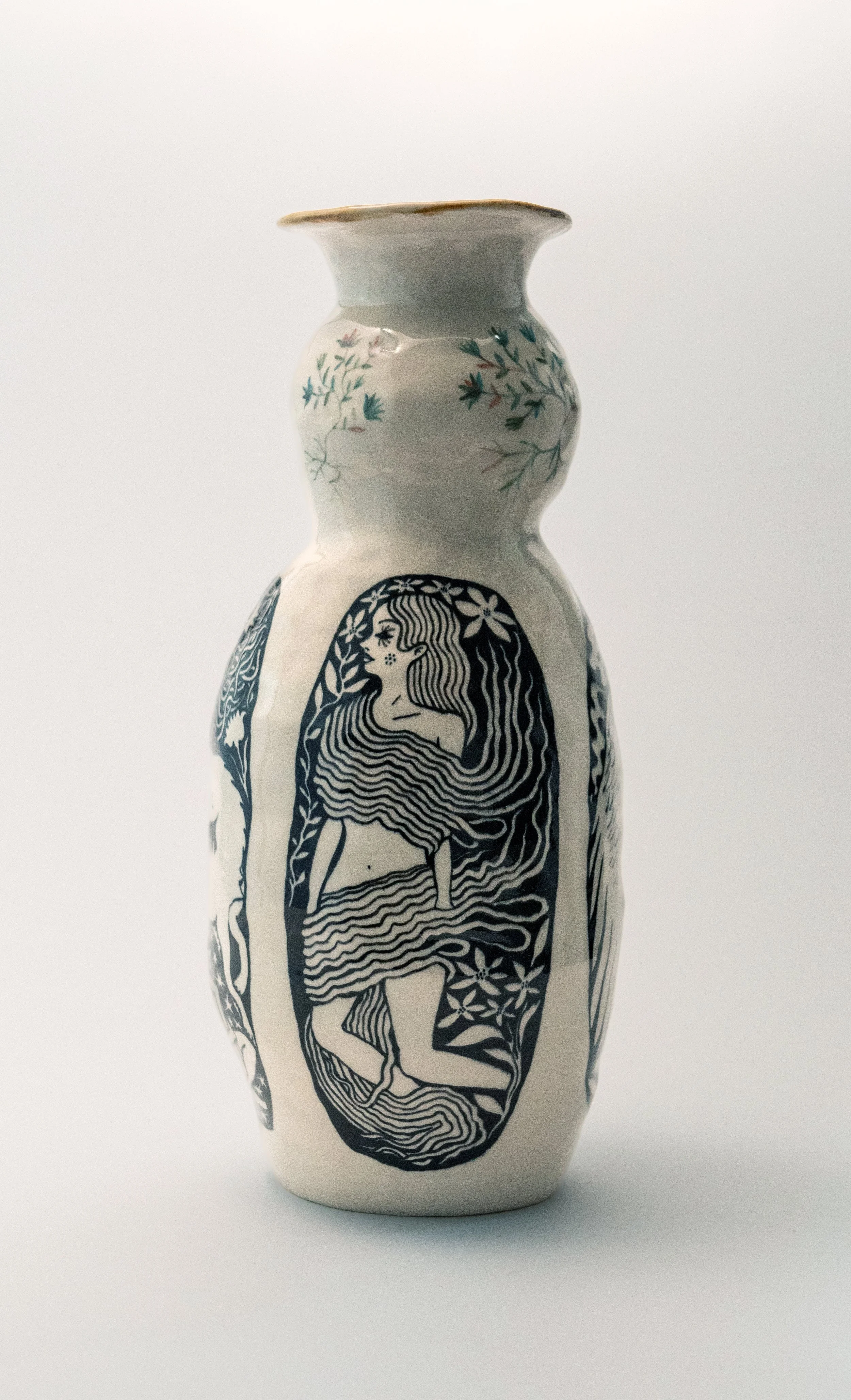 vase top -10.edit.jpg