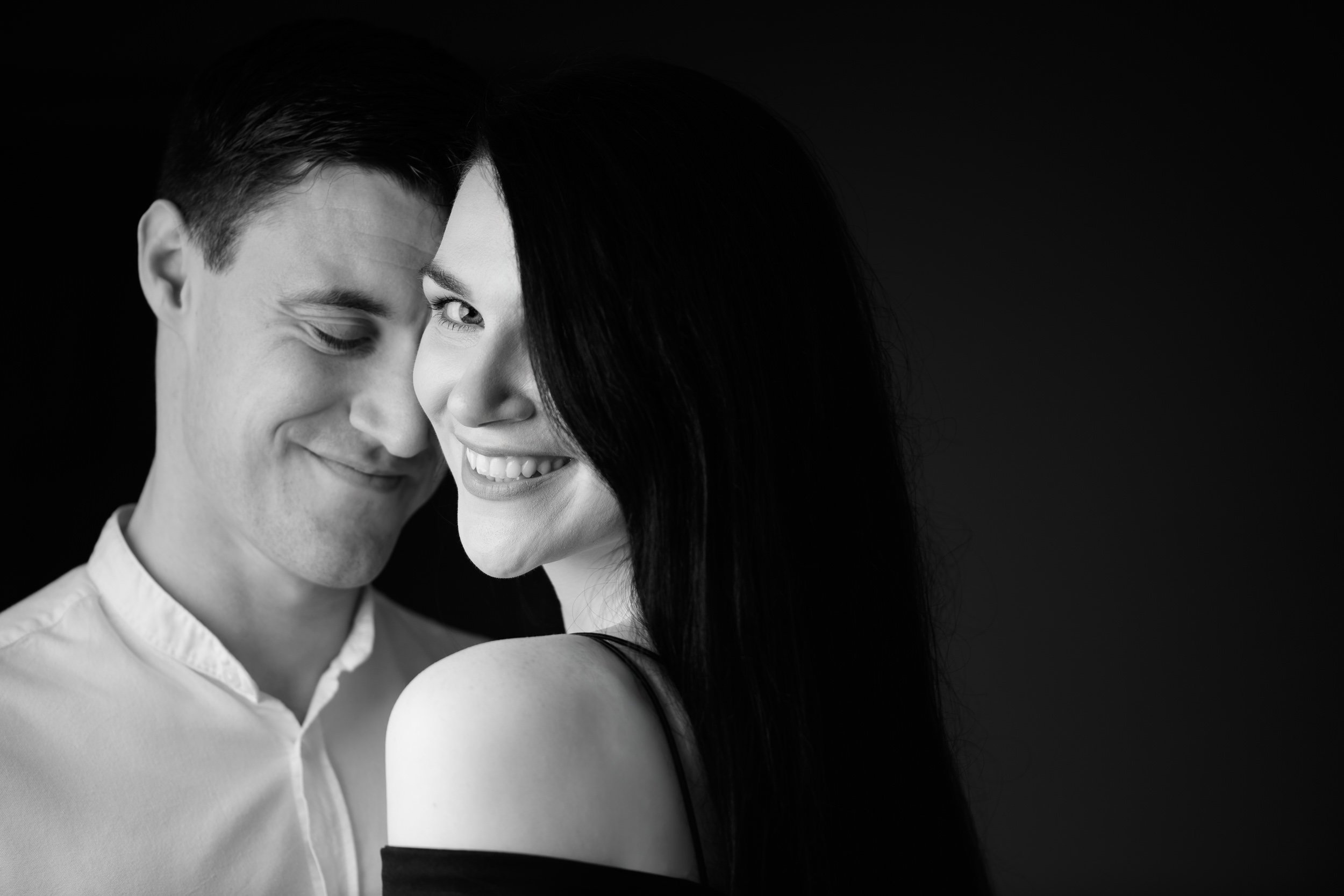 Engagement Photography Westmeath – black and white couple portrait at Ken Byrne Photography