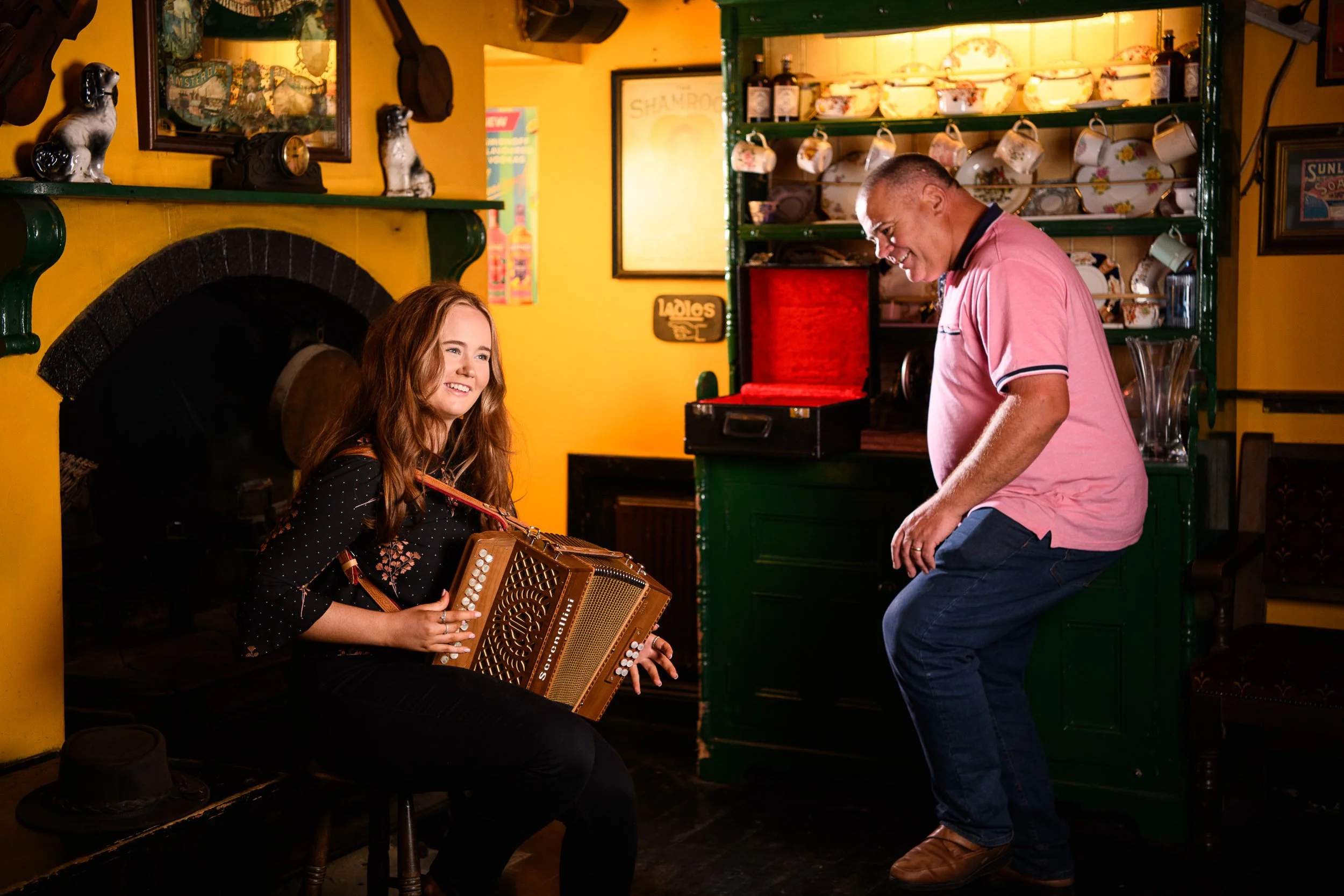 Lifestyle Photography Westmeath – music and dance moment at Egan’s Bar Moate