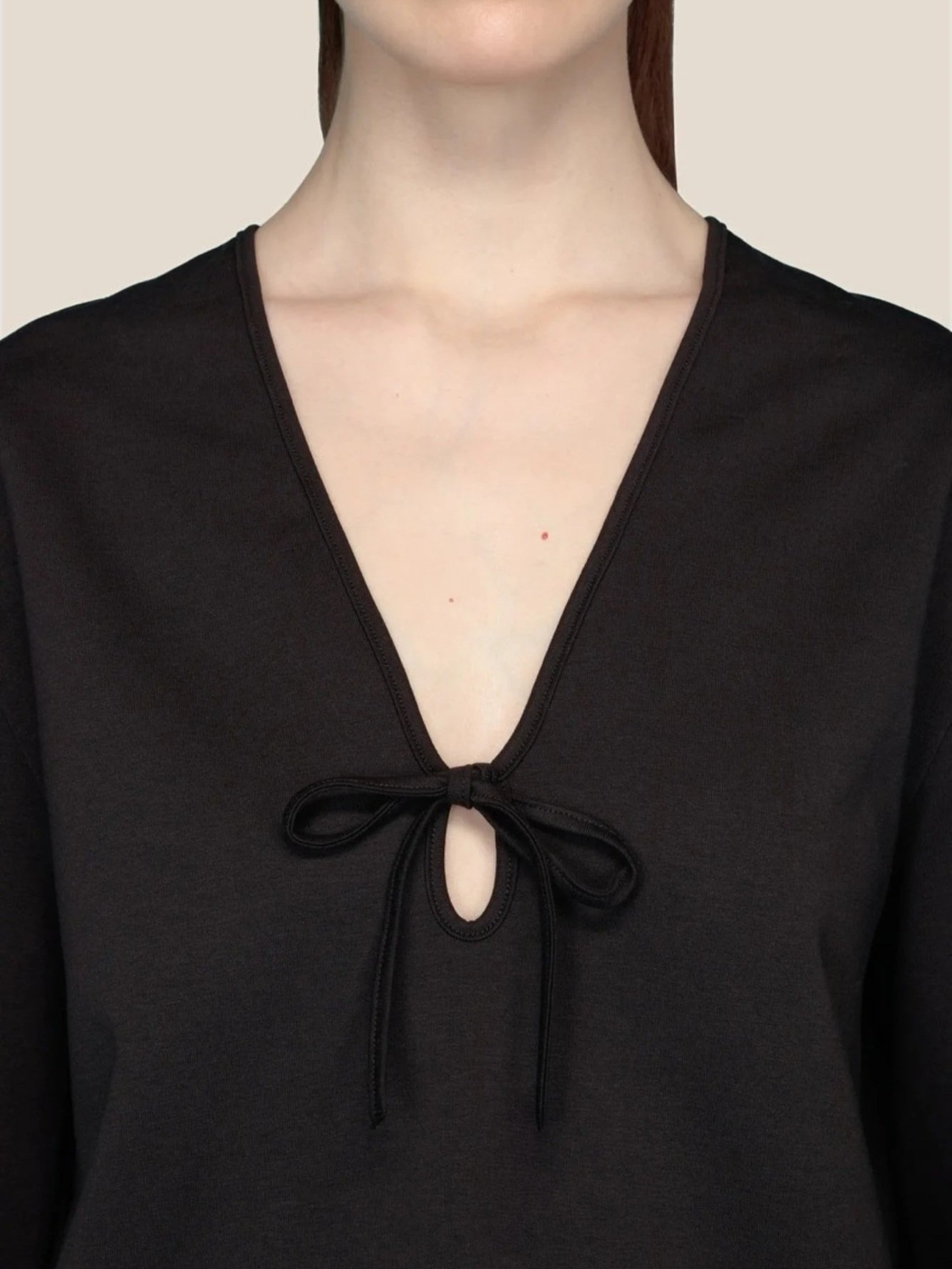 jkim_petal_tunic-black-front-detail.jpg