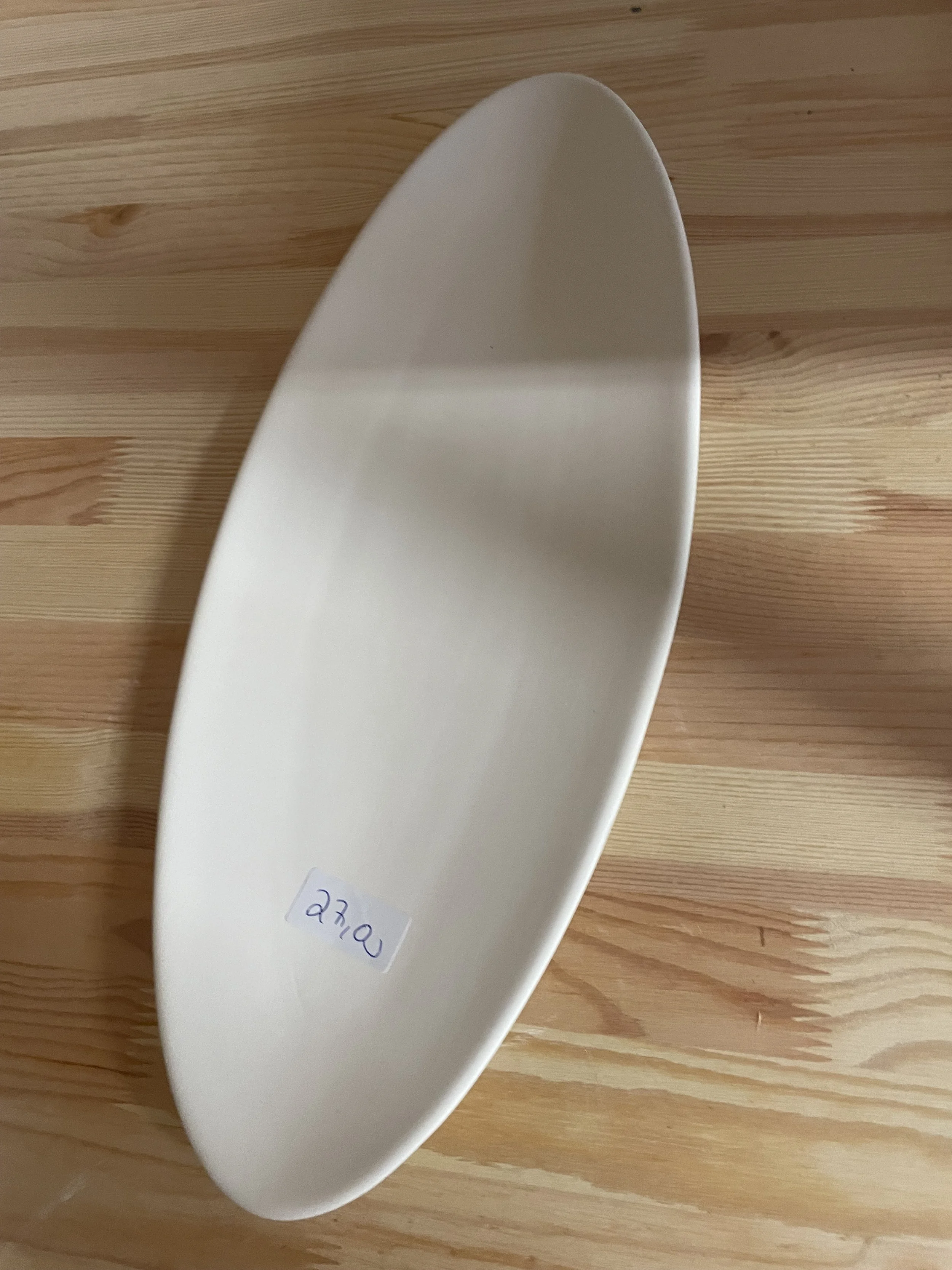 Nr. 12
Servierschale Fischform ca 25cm lang