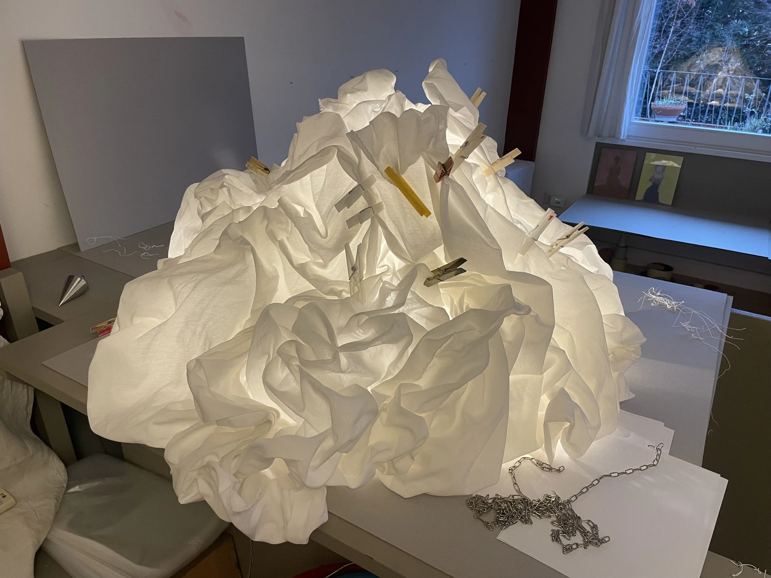 Mont Blanc, 2025, Fabric-iron, h.60 cm, d. 96 cm Orsina Sforza Luci .jpg
