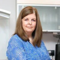 Laura de la harpe - headshot