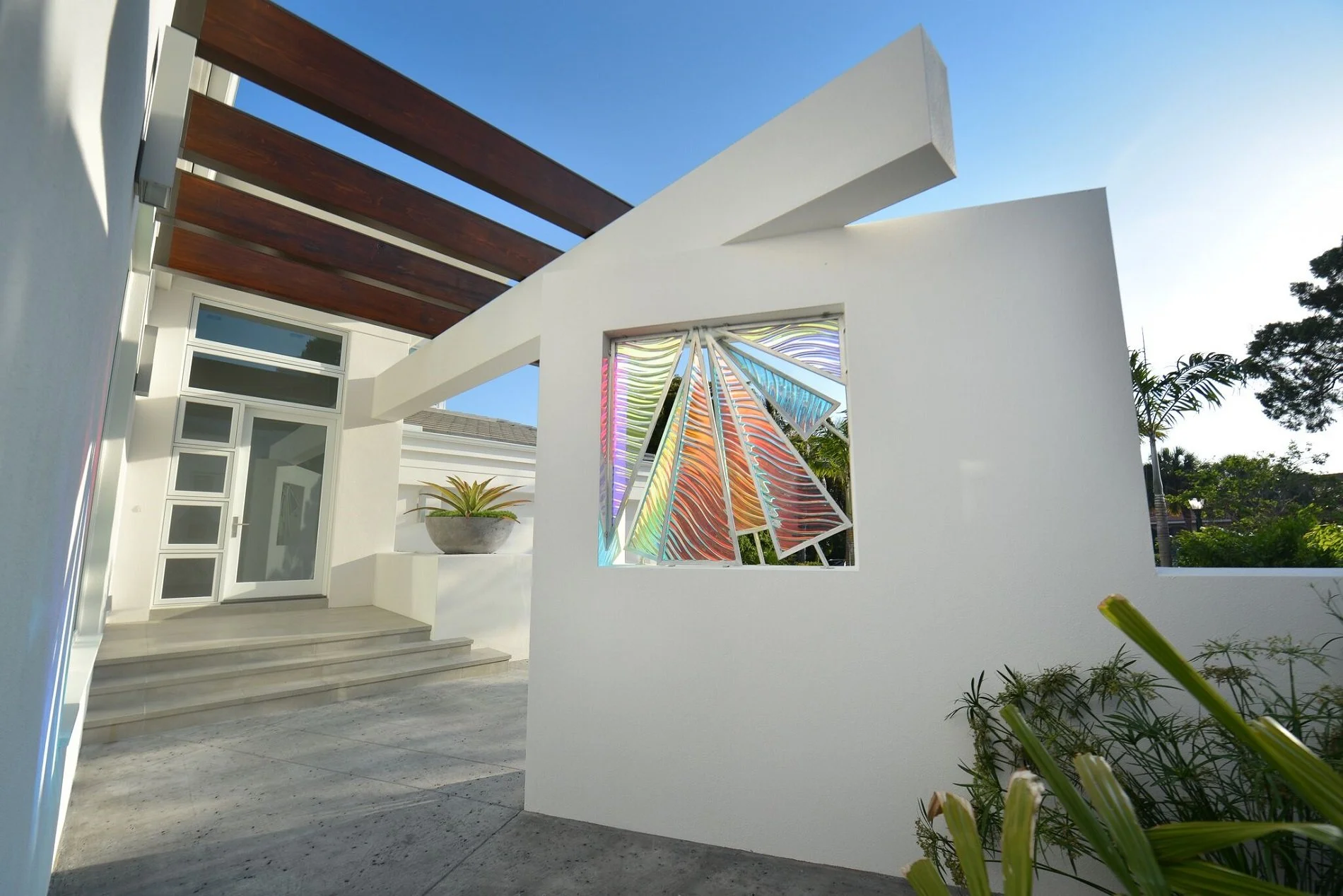 HindsCampbell_07_Kinetic Dichroic.jpg