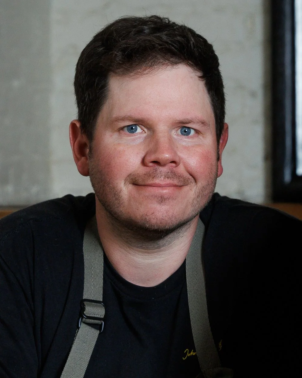 TOM ROGERS  John's Food and Wine 