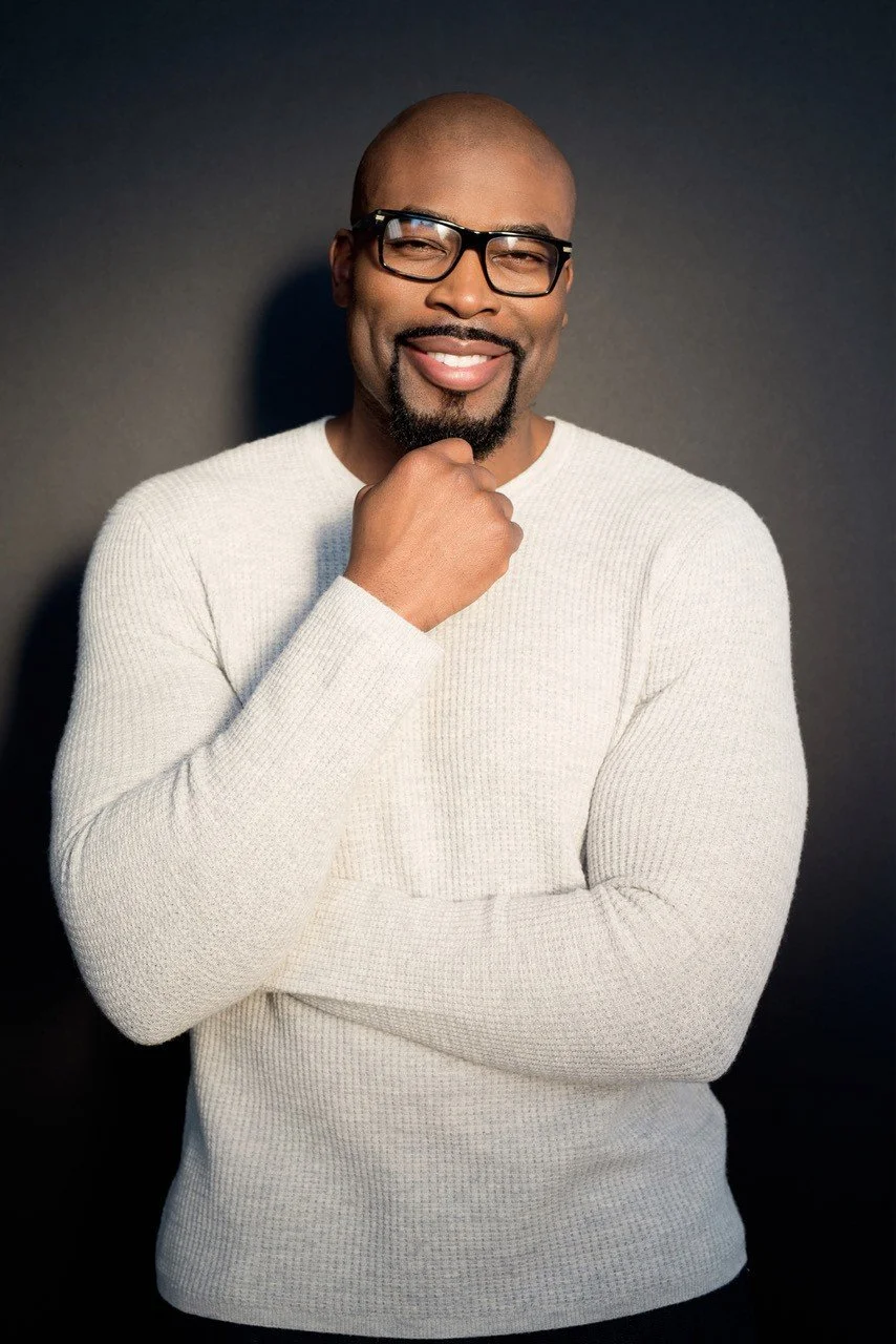 ISRAEL IDONIJE  Buttercup 