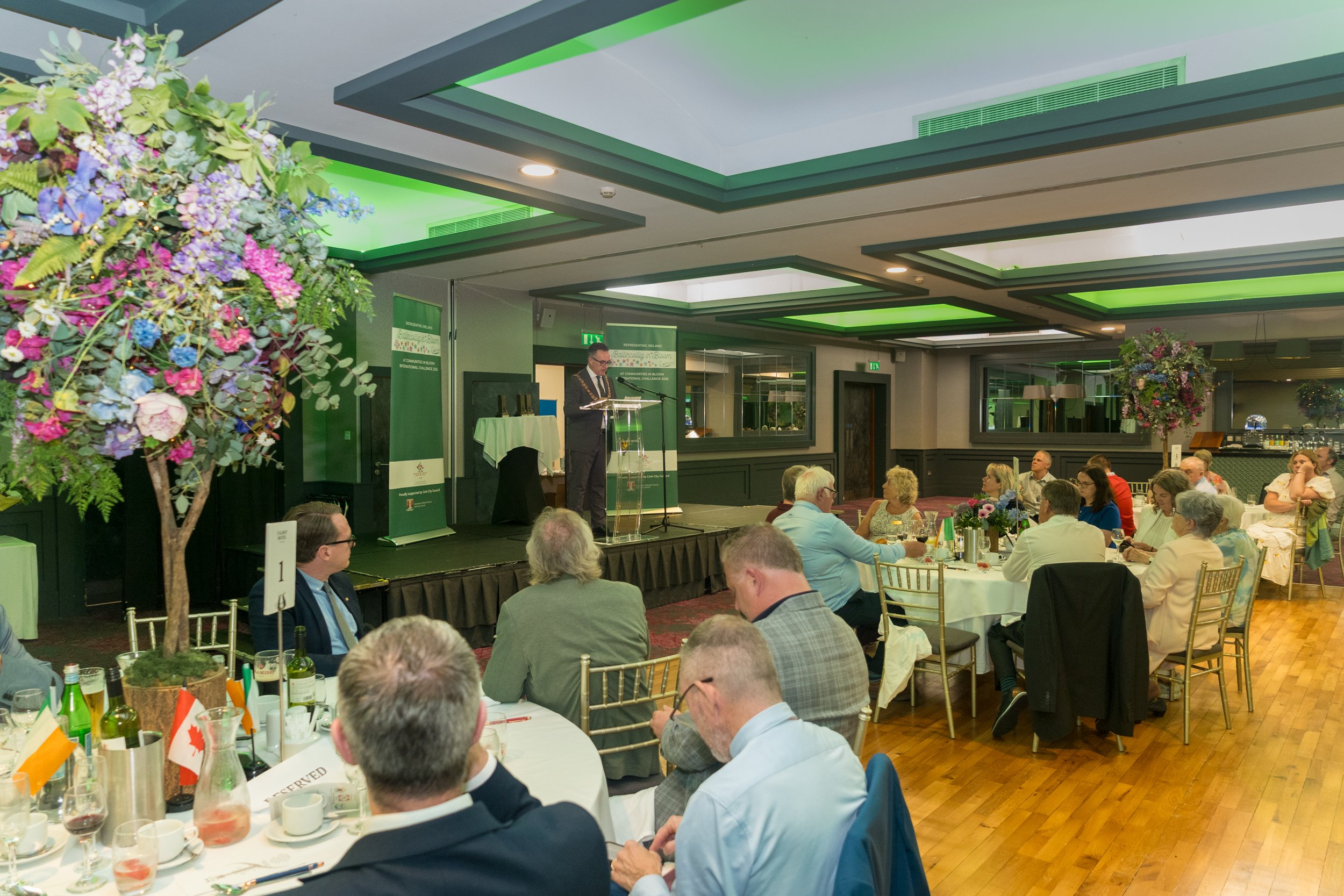 Talbot hotel dining room