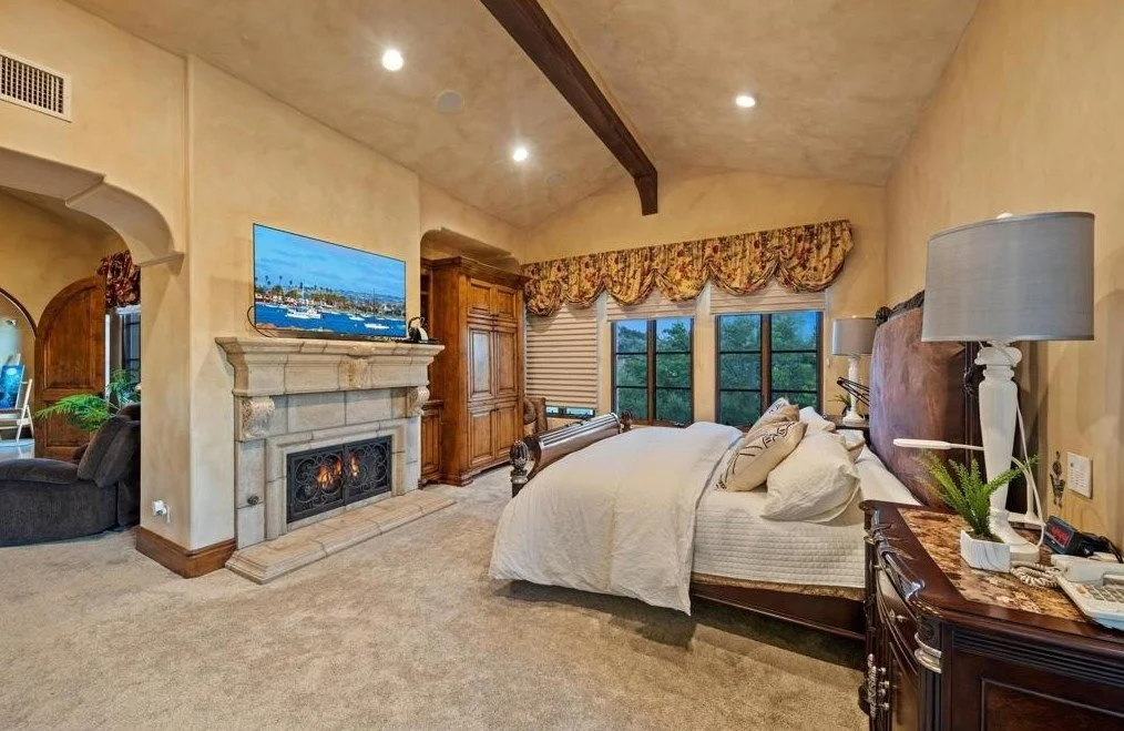 LOT 69 17.JPG