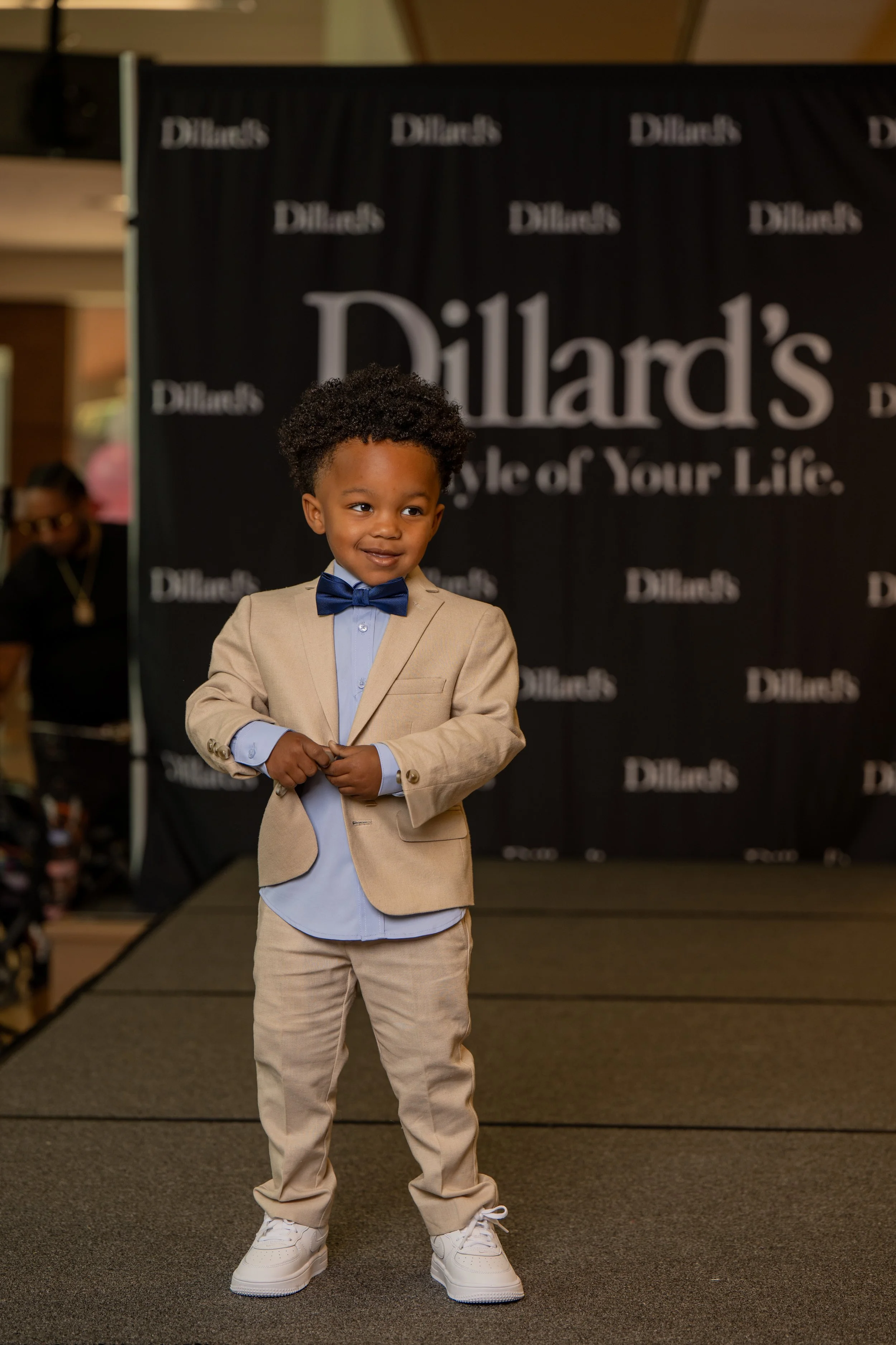 jo_hayes_images_dillards_northlake_cfc_kids_runway-19.jpg