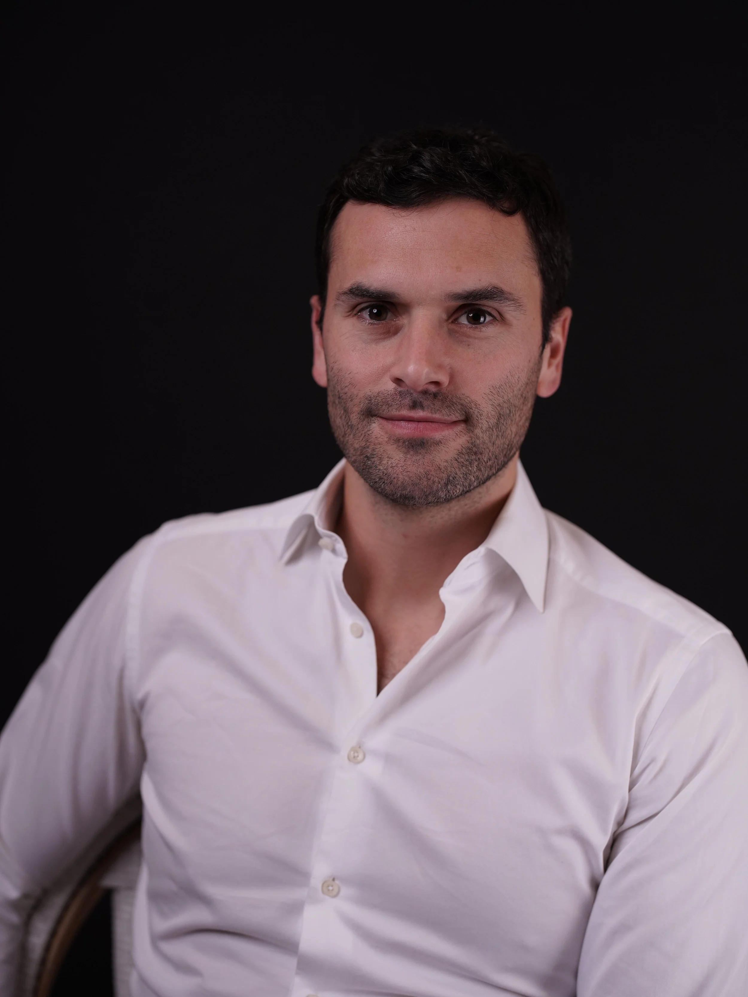 Luke Head Shot 2-106.jpg